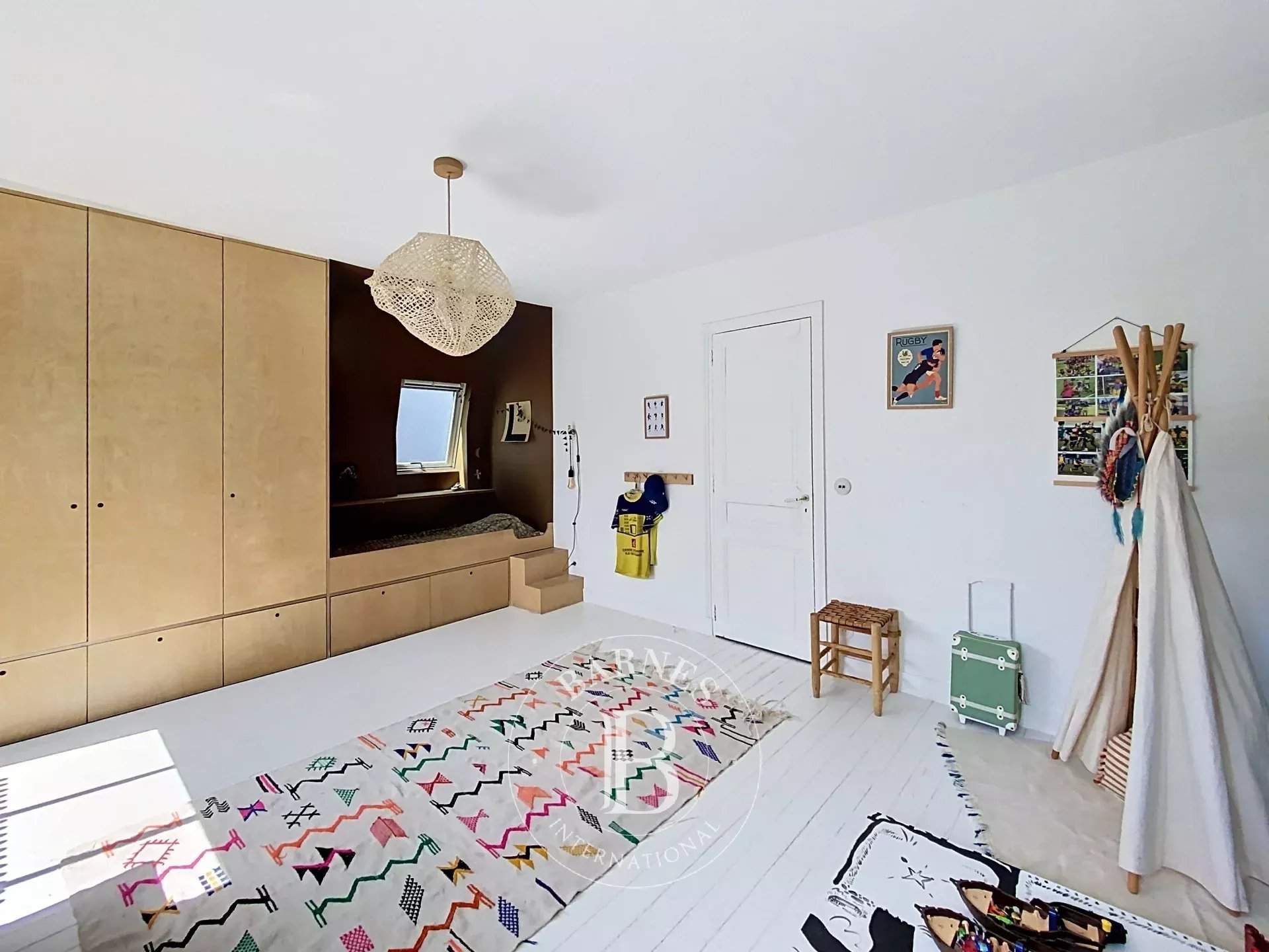 Bois-Colombes  - Piso 7 Cuartos 6 Habitaciones - picture 15