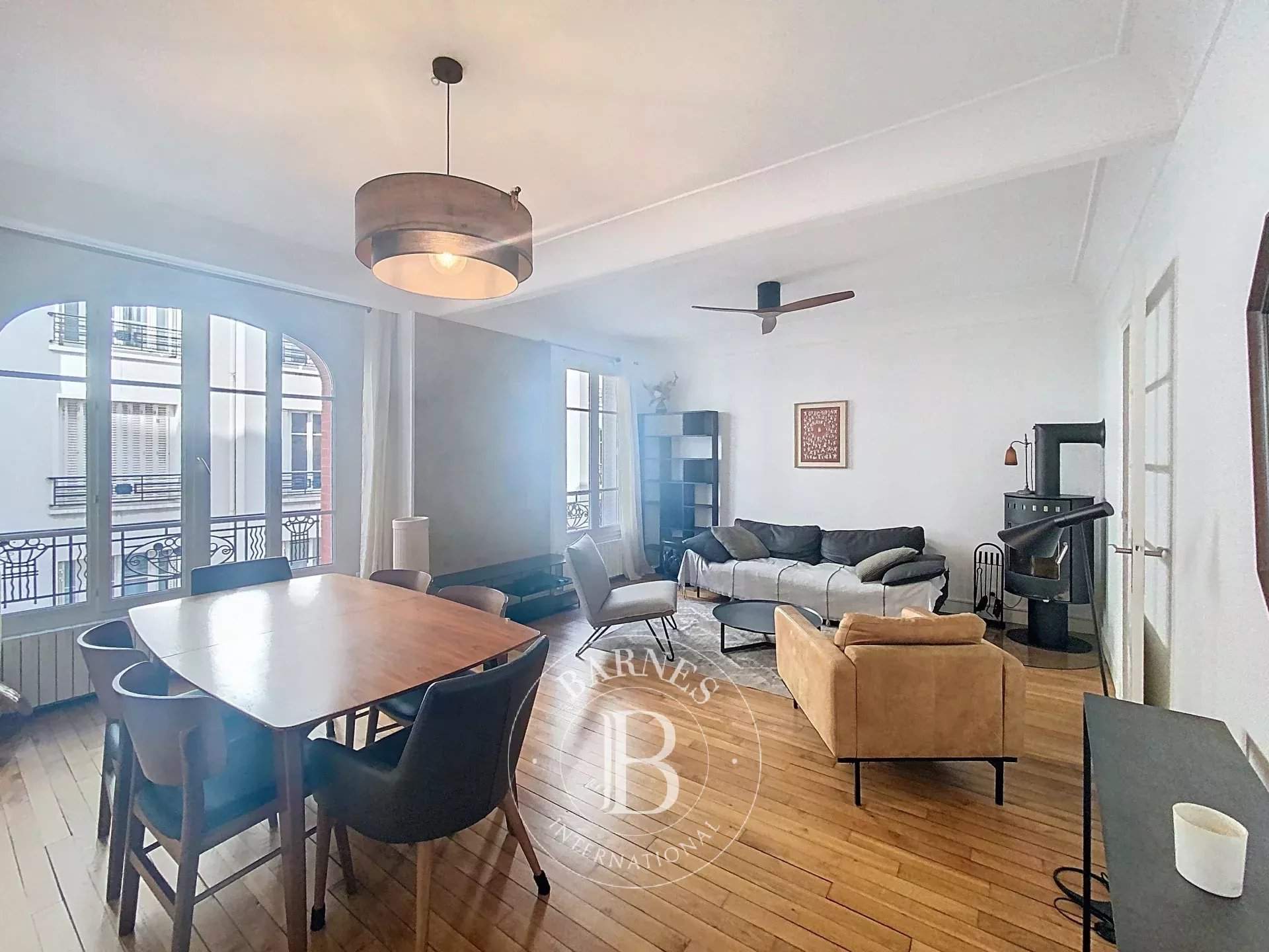 Courbevoie  - Appartement 3 Pièces 2 Chambres - picture 2