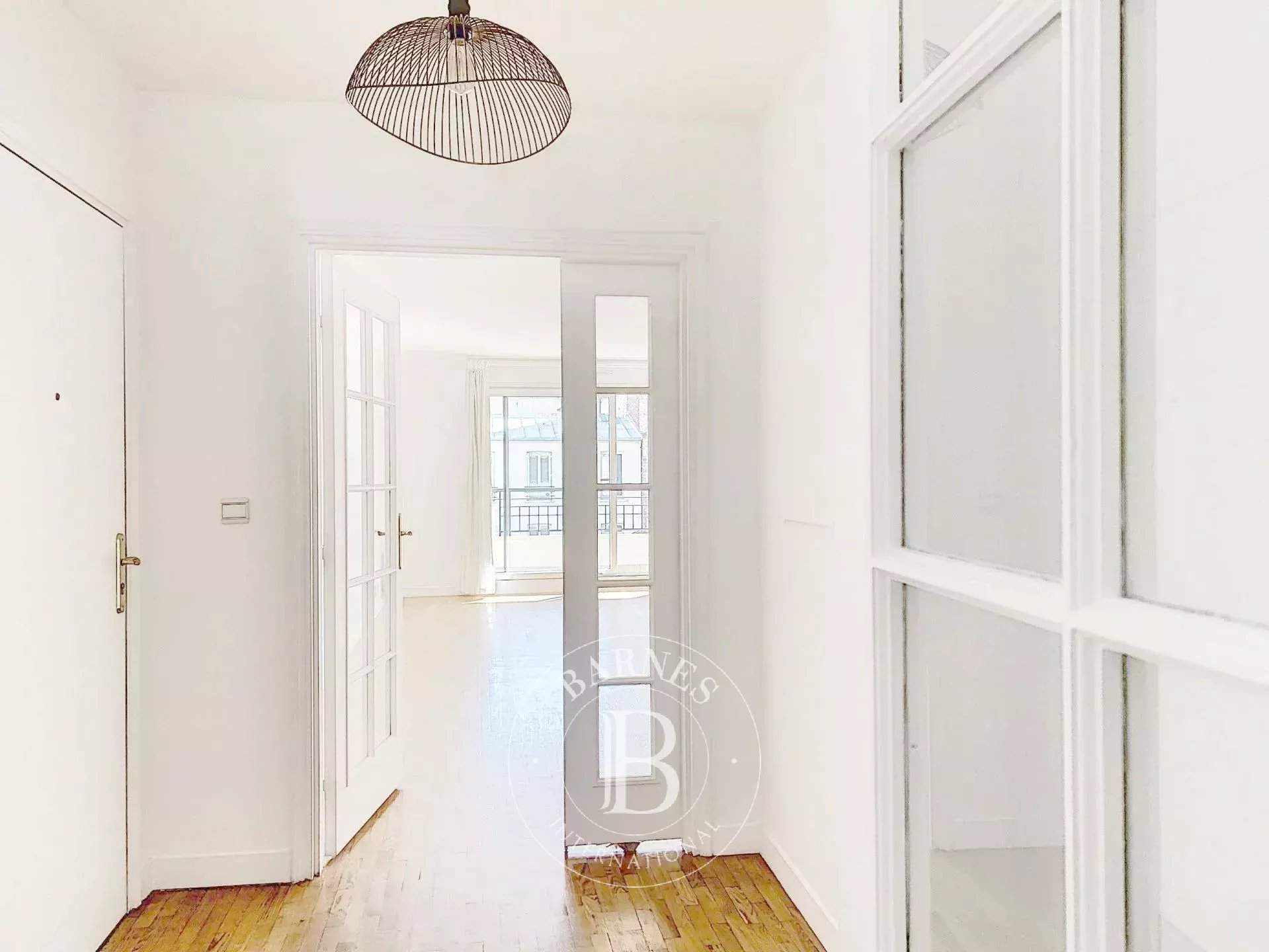 Levallois-Perret  - Apartment 3 Bedrooms - picture 2