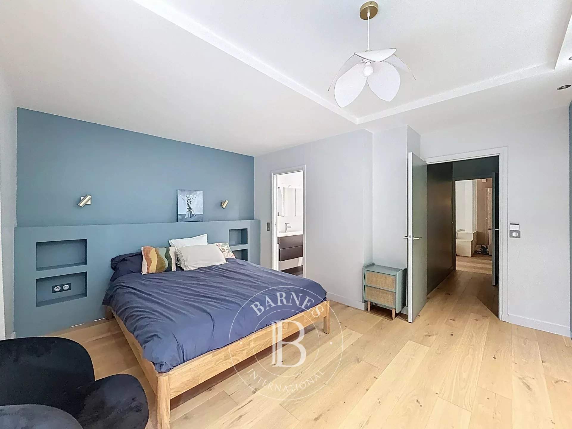Neuilly-sur-Seine  - Appartement 5 Pièces 3 Chambres - picture 10