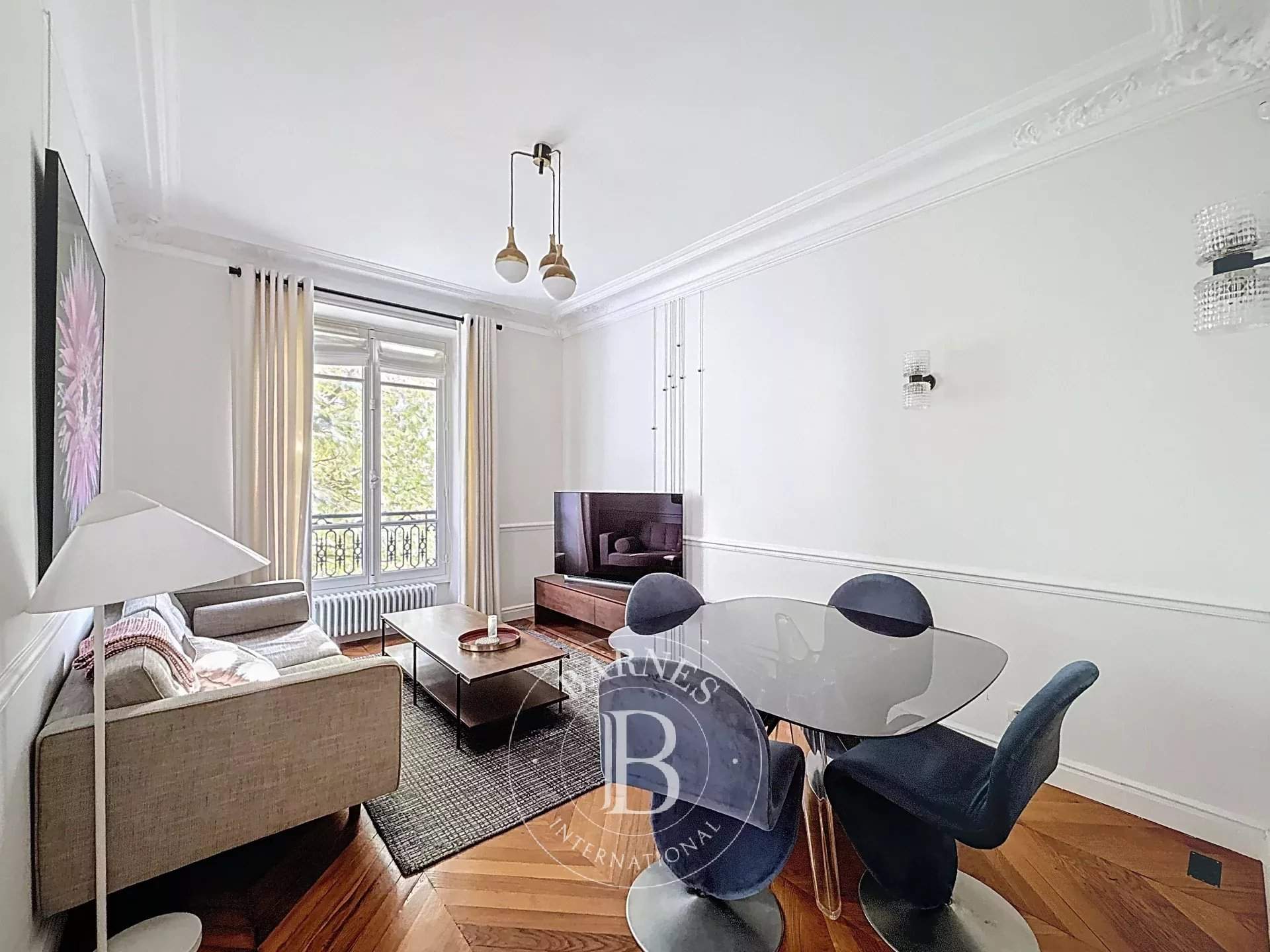 Neuilly-sur-Seine  - Appartement 3 Pièces 2 Chambres - picture 2