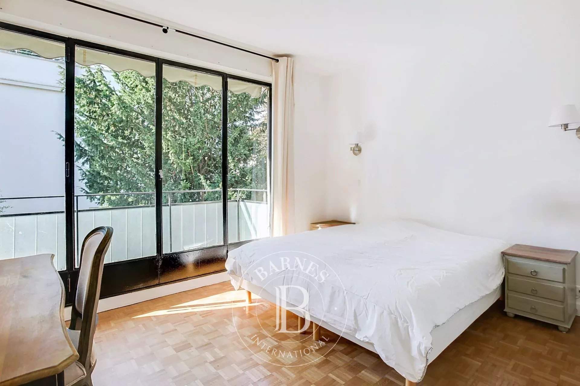 Neuilly-sur-Seine  - Apartment 3 Bedrooms - picture 5