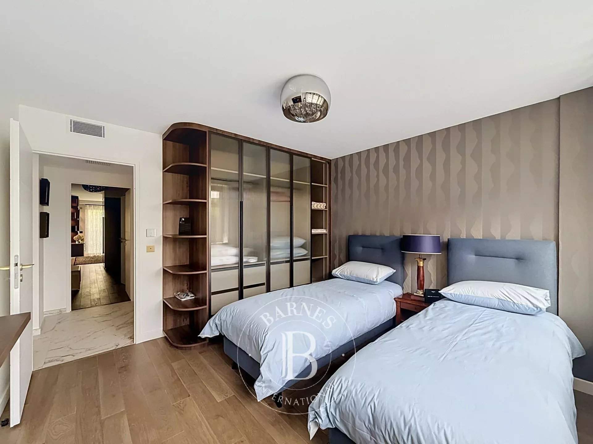 Neuilly-sur-Seine  - Appartement 5 Pi&egrave;ces 4 Chambres - picture 16