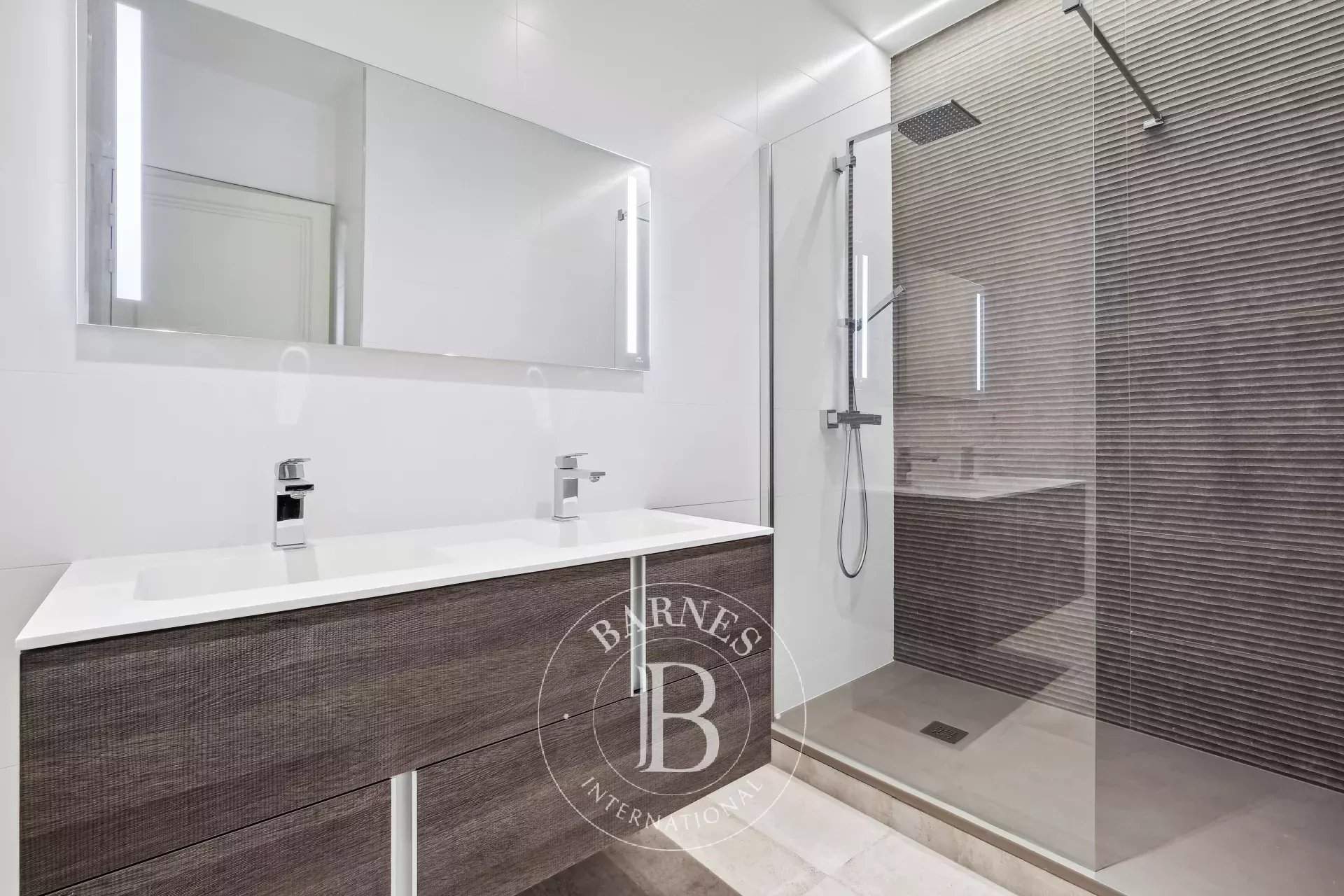 Neuilly-sur-Seine  - Appartement 8 Pi&egrave;ces 4 Chambres - picture 14