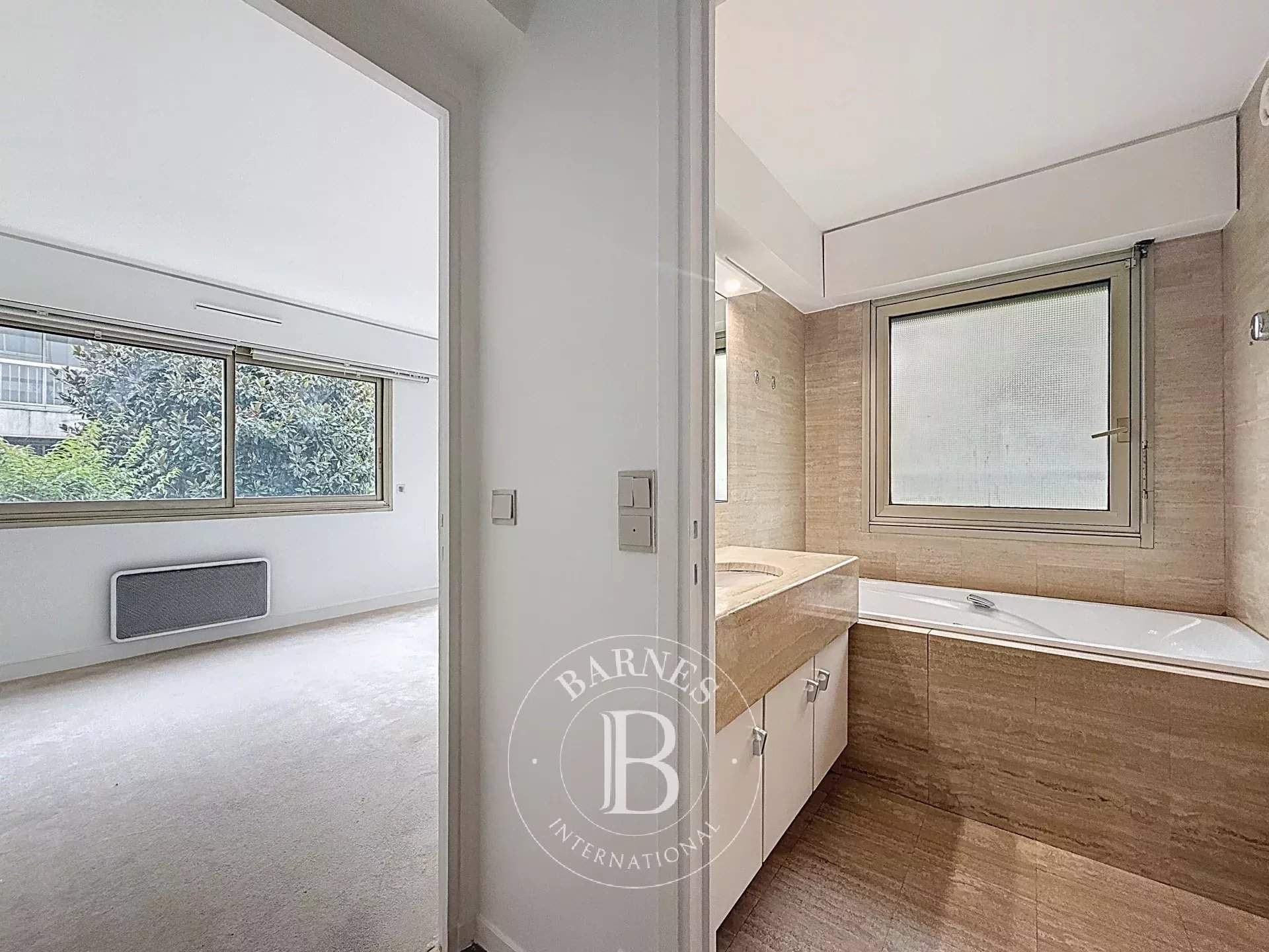 Neuilly-sur-Seine  - Appartement 4 Pièces 2 Chambres - picture 8