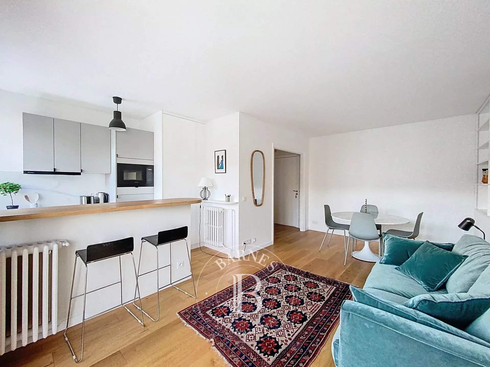 Neuilly-sur-Seine  - Appartement 2 Pi&egrave;ces, 1 Chambre - picture 1