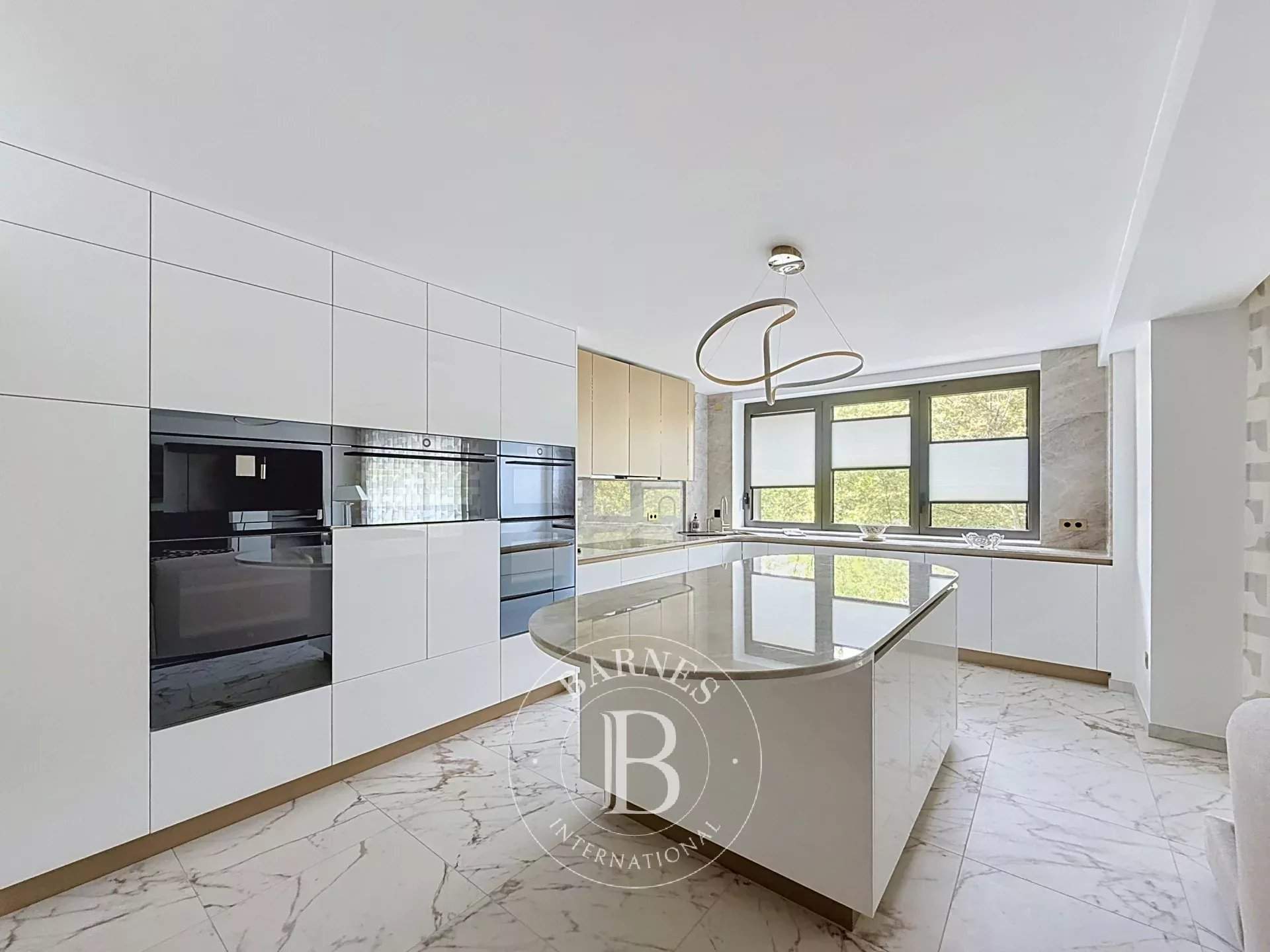 Neuilly-sur-Seine  - Appartement 5 Pi&egrave;ces 4 Chambres - picture 5