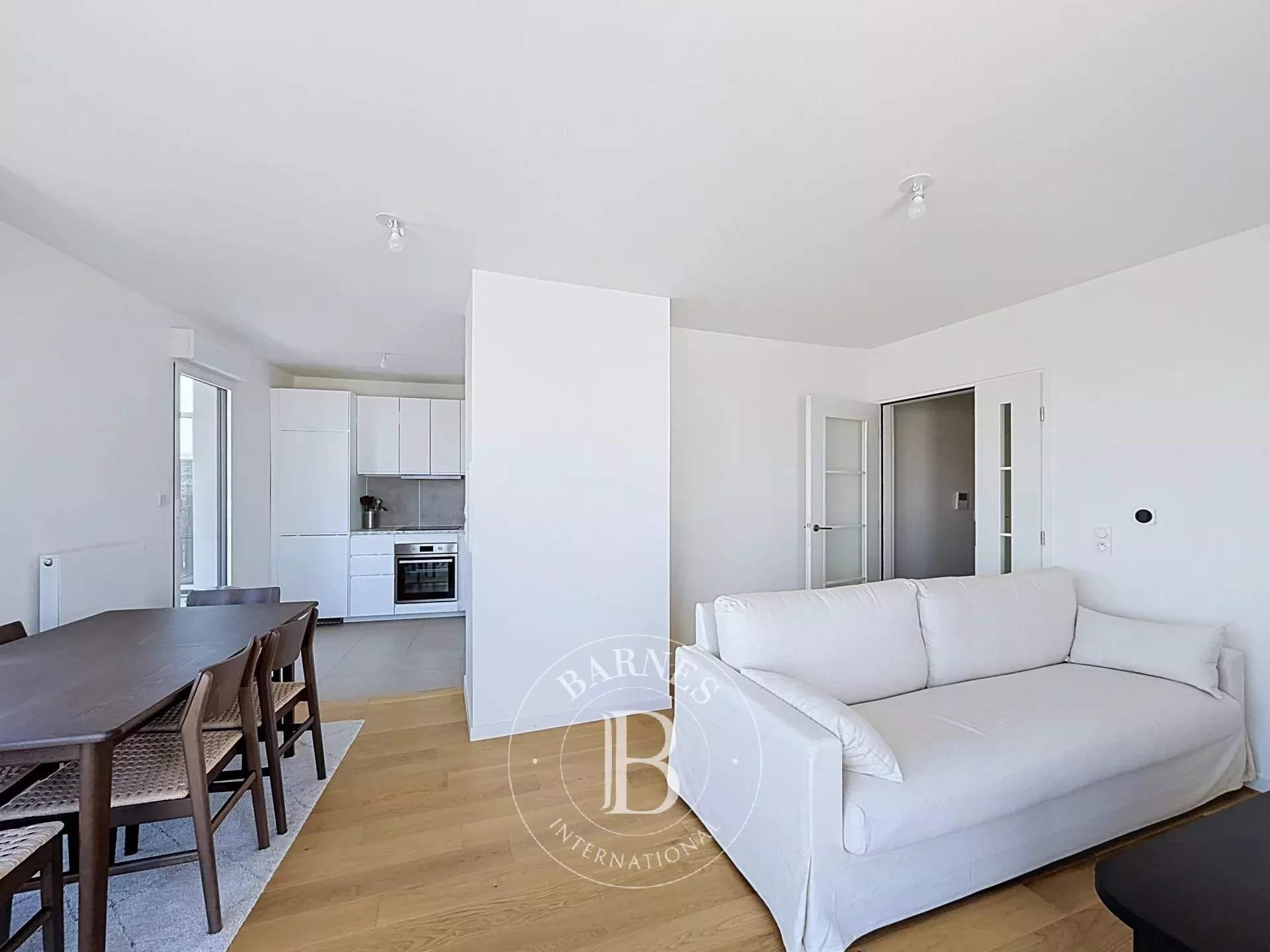 Asnières-sur-Seine  - Apartment 2 Bedrooms - picture 3