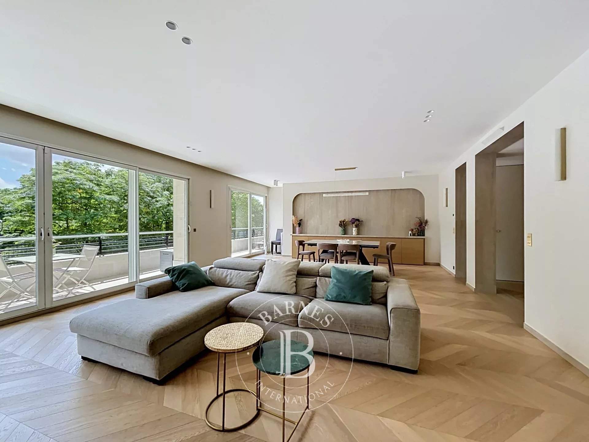 Neuilly-sur-Seine  - Appartement 5 Pi&egrave;ces 3 Chambres - picture 1