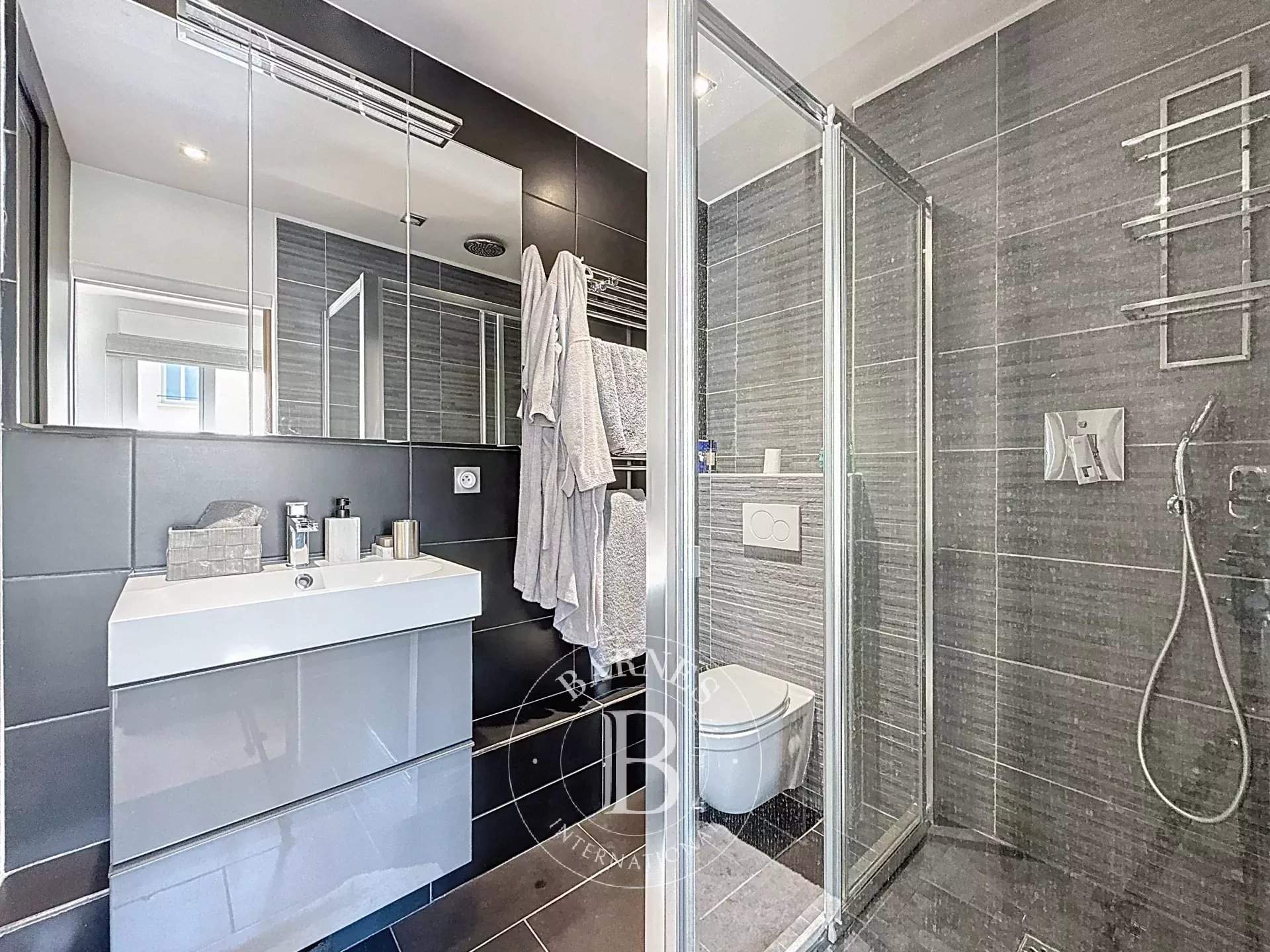 Neuilly-sur-Seine  - Appartement 2 Pièces, 1 Chambre - picture 5