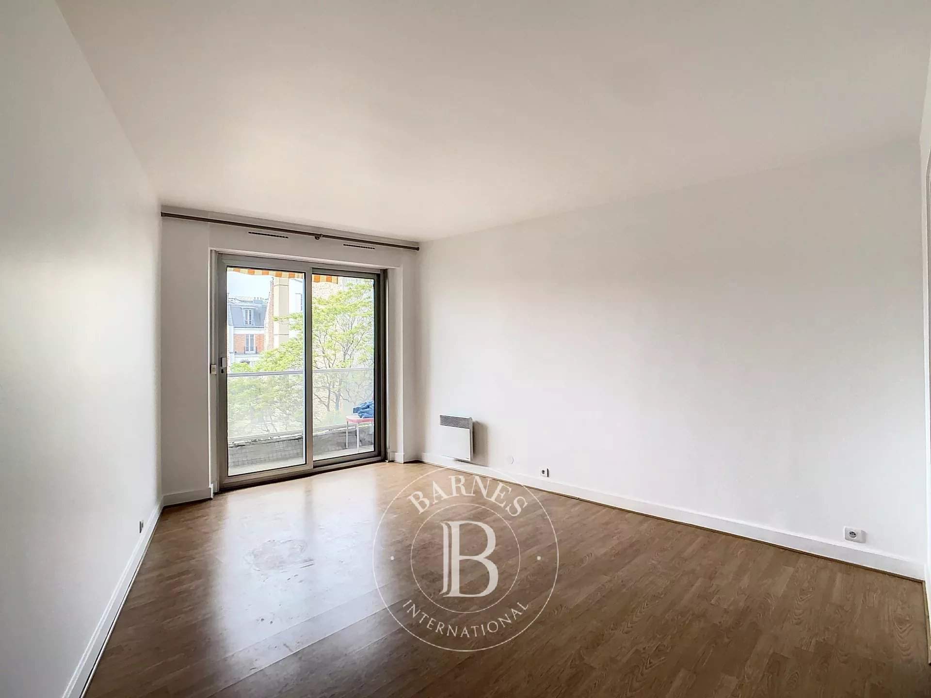 Neuilly-sur-Seine  - Piso 2 Cuartos, 1 Habitacion - picture 1