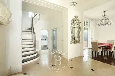 Neuilly-sur-Seine  - Maison 9 Pièces 5 Chambres - picture 18