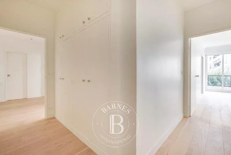 Neuilly-sur-Seine  - Appartement 2 Pi&egrave;ces, 1 Chambre - picture 9