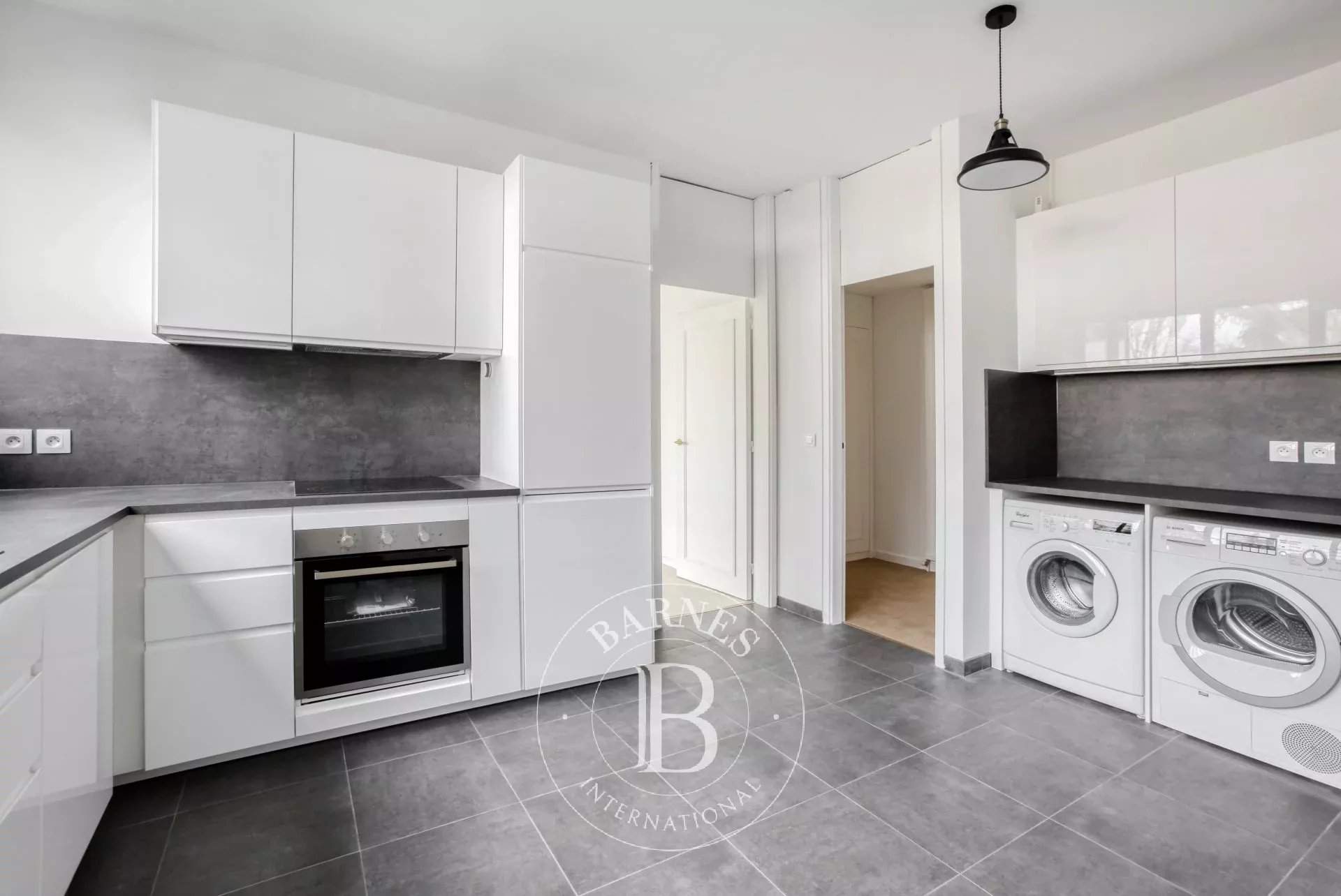 Neuilly-sur-Seine  - Appartement 4 Pièces 2 Chambres - picture 4