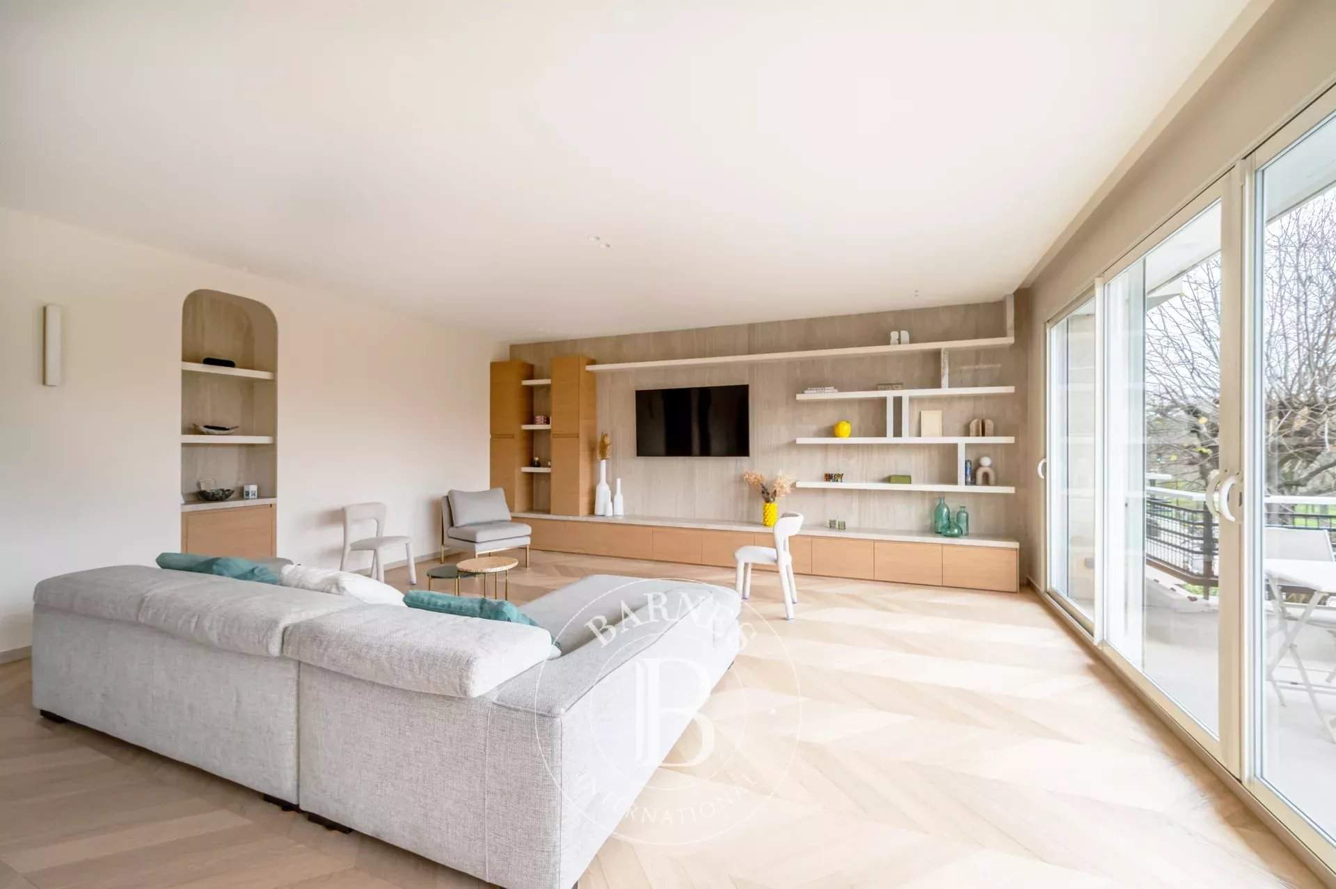 Neuilly-sur-Seine  - Appartement 5 Pi&egrave;ces 3 Chambres - picture 4