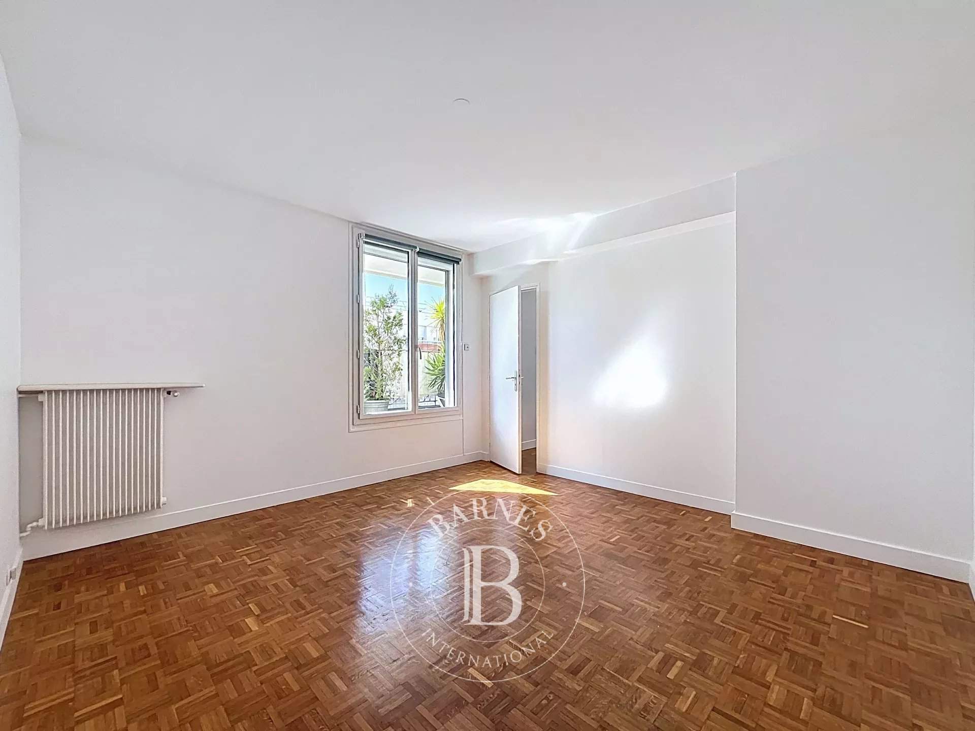 Courbevoie  - Appartement 4 Pièces 3 Chambres - picture 3