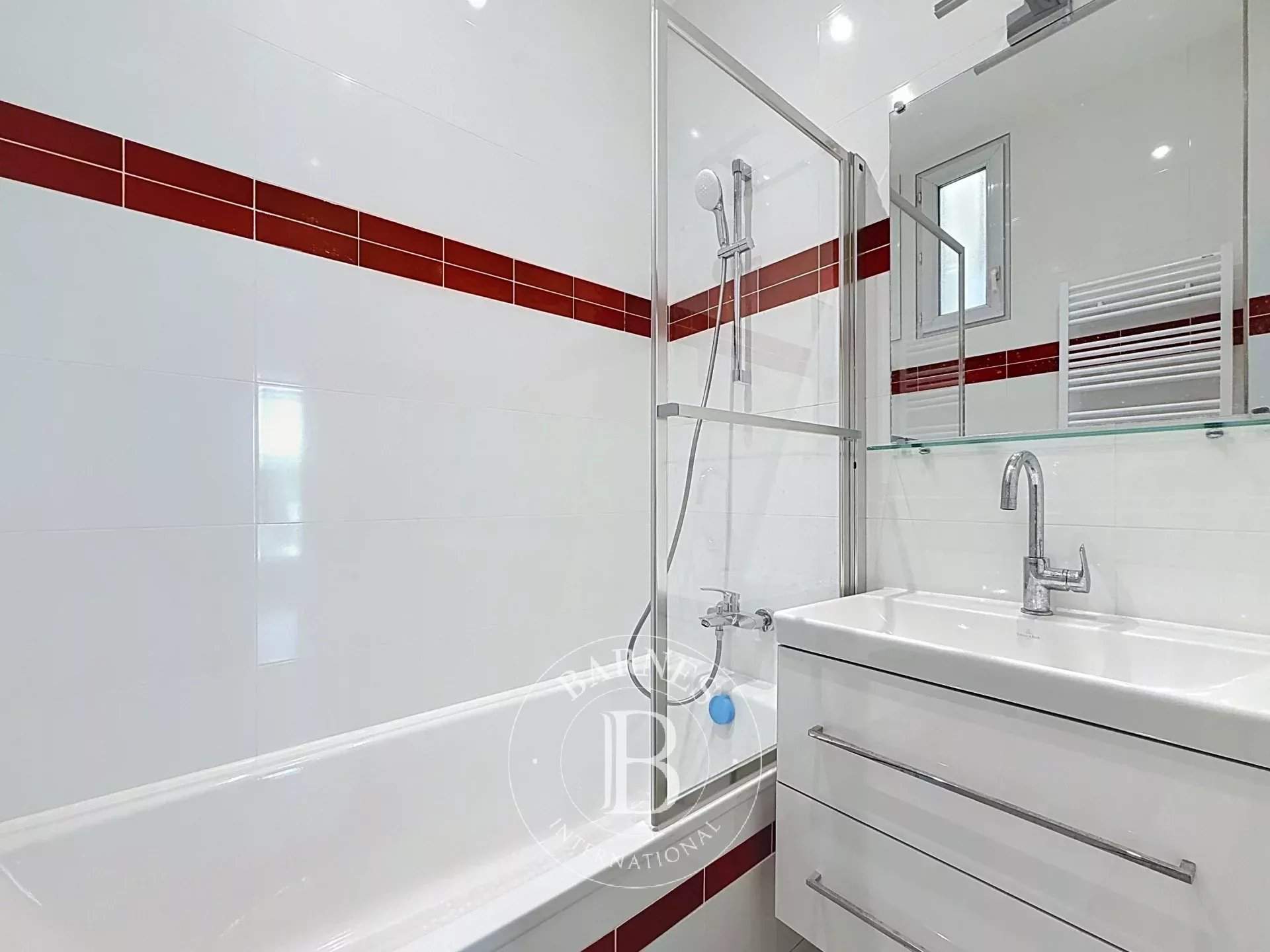 Neuilly-sur-Seine  - Apartment 3 Bedrooms - picture 15