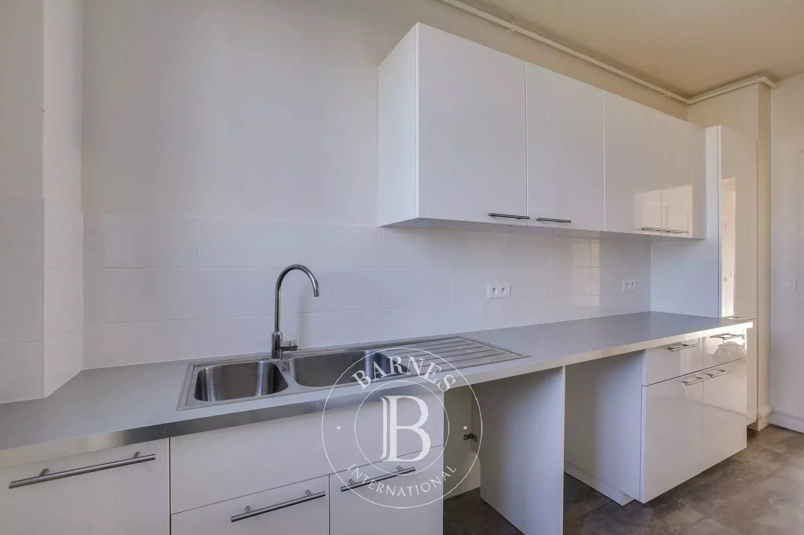 Neuilly-sur-Seine  - Piso 4 Cuartos 3 Habitaciones - picture 9