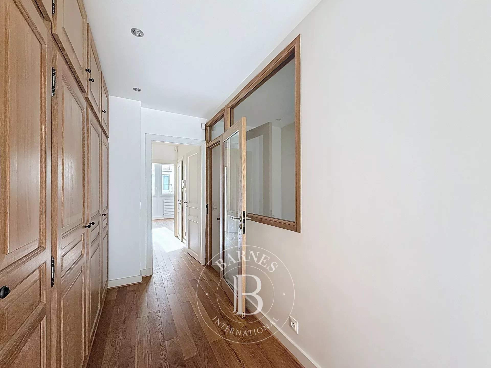 Neuilly-sur-Seine  - Apartment 6 Bedrooms - picture 12