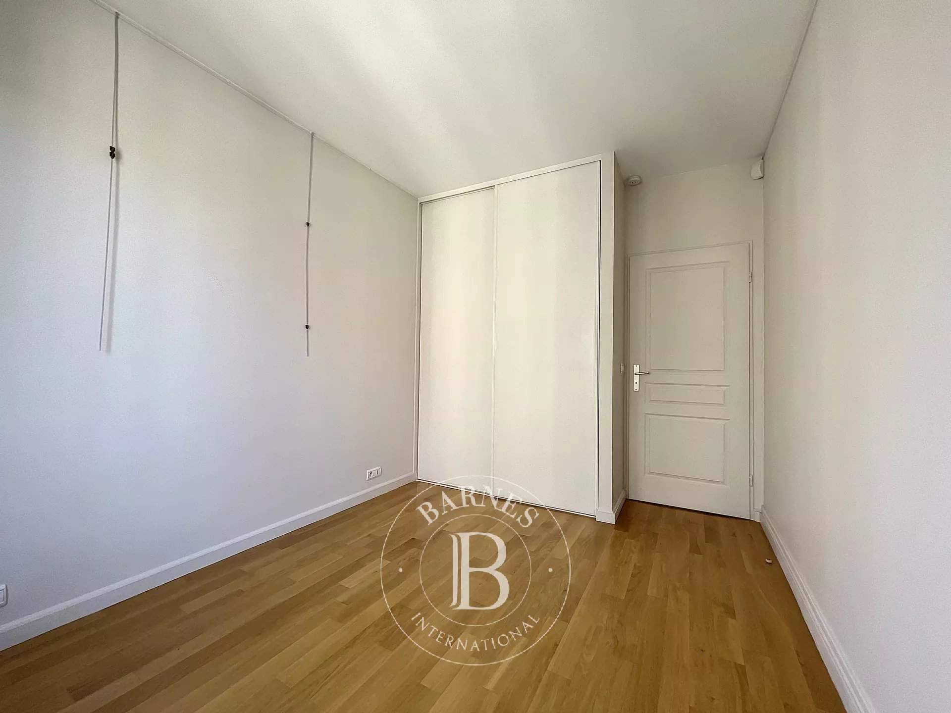 Neuilly-sur-Seine  - Appartement 5 Pi&egrave;ces 4 Chambres - picture 9