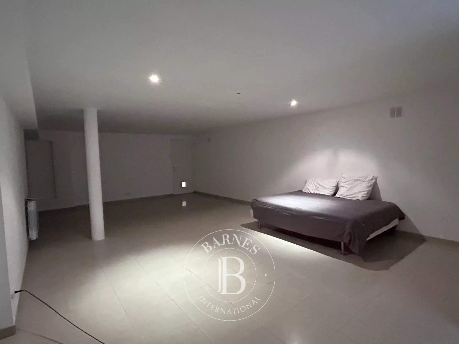 Nanterre  - House 4 Bedrooms - picture 9