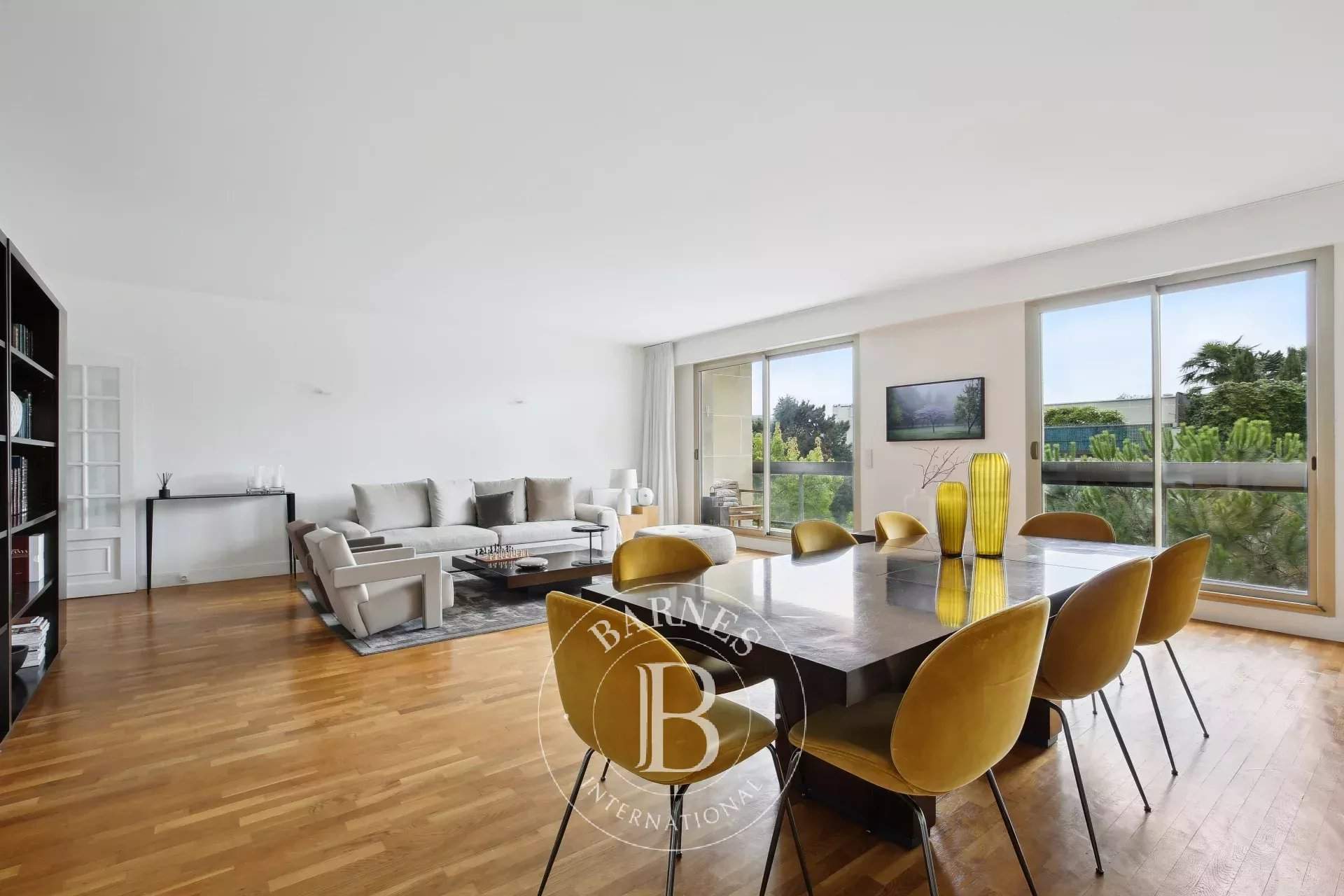 Neuilly-sur-Seine  - Apartment 3 Bedrooms - picture 2