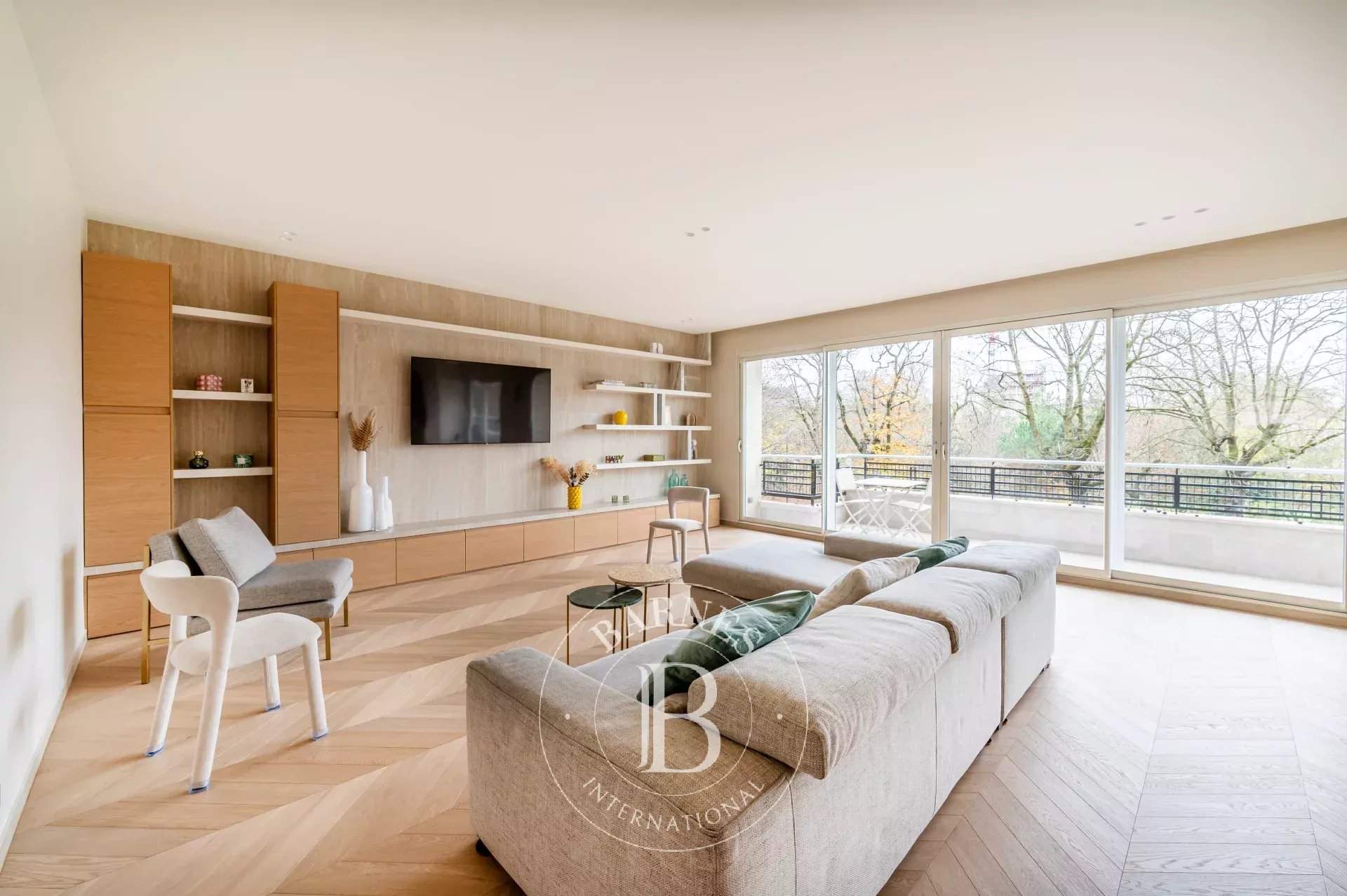 Neuilly-sur-Seine  - Appartement 5 Pi&egrave;ces 3 Chambres - picture 3