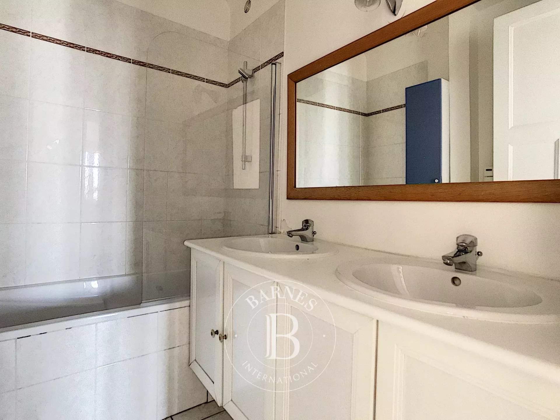 Neuilly-sur-Seine  - Piso 4 Cuartos 3 Habitaciones - picture 11