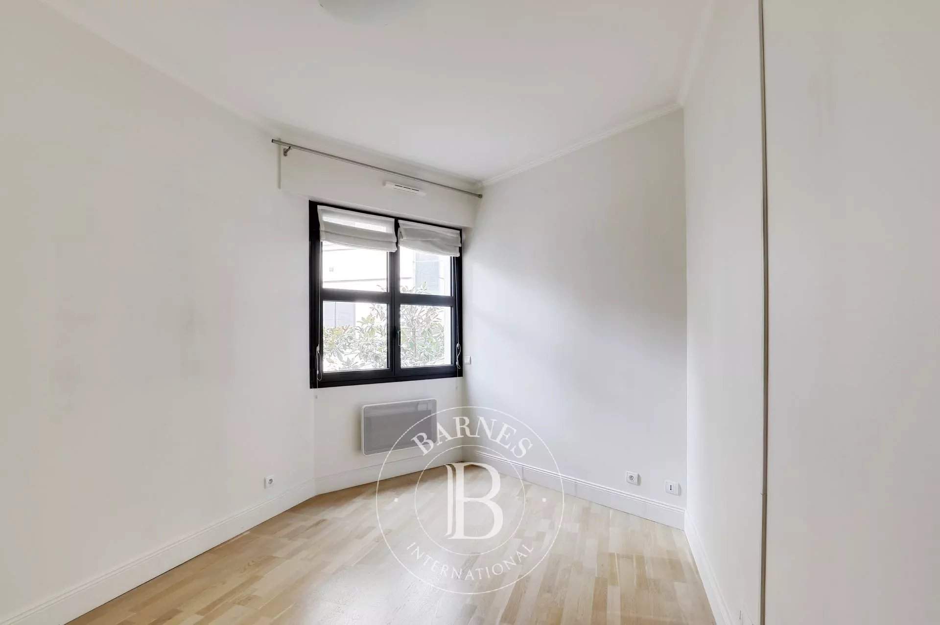 Neuilly-sur-Seine  - Appartement 6 Pièces 4 Chambres - picture 10