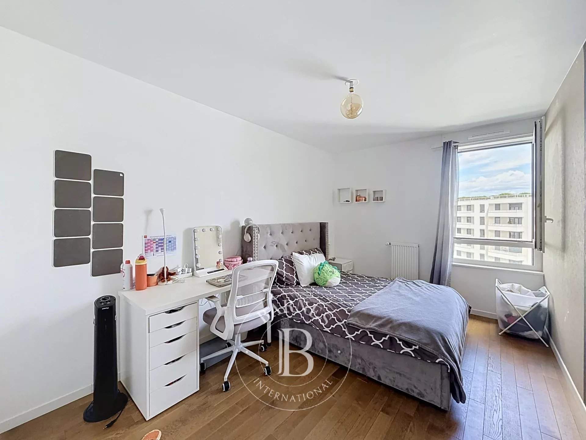 Clichy  - Appartement 3 Pi&egrave;ces 2 Chambres - picture 5