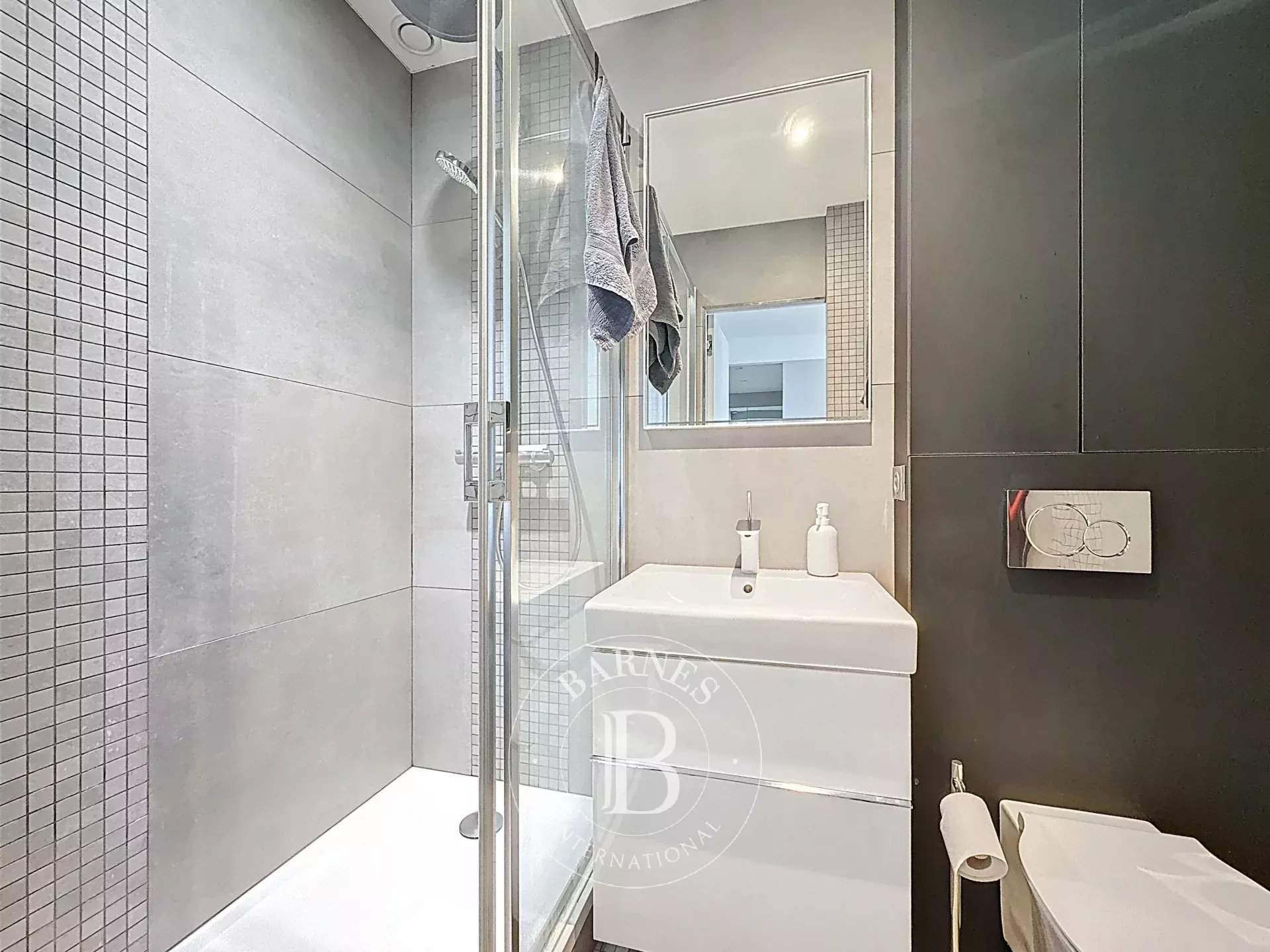 Neuilly-sur-Seine  - Piso 2 Cuartos, 1 Habitacion - picture 5