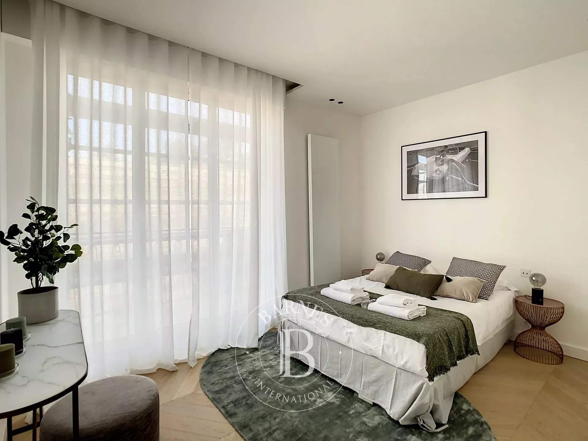 Neuilly-sur-Seine  - Piso 5 Cuartos 4 Habitaciones - picture 10
