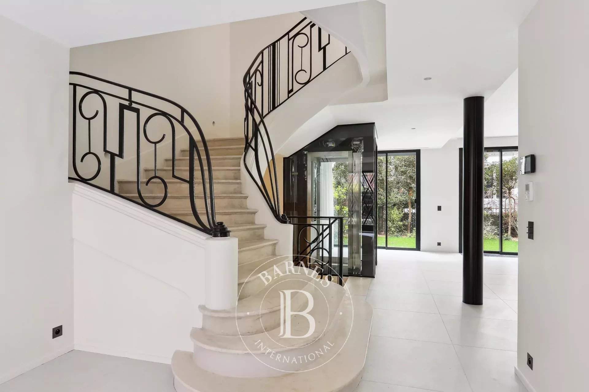 Neuilly-sur-Seine  - House 4 Bedrooms - picture 2
