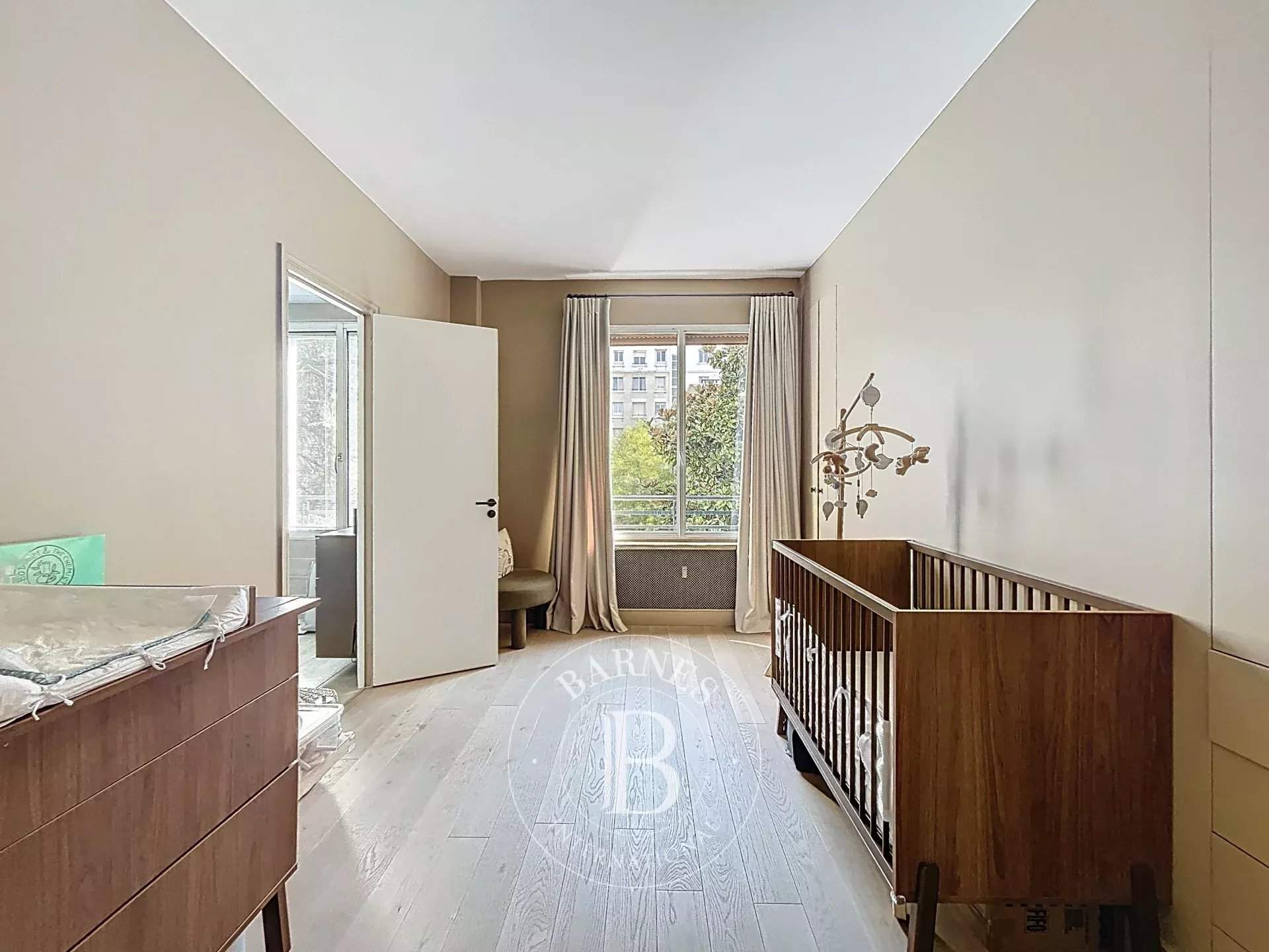 Neuilly-sur-Seine  - Piso 3 Cuartos 2 Habitaciones - picture 11