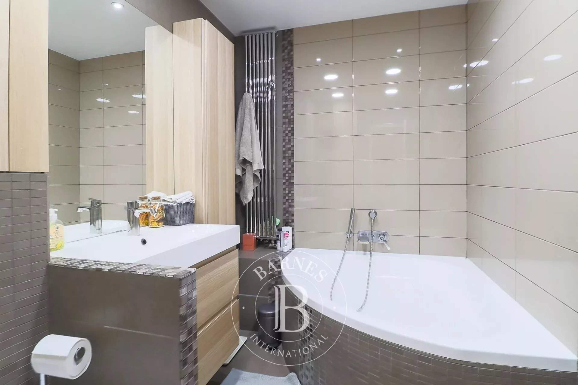 Neuilly-sur-Seine  - Apartment 3 Bedrooms - picture 14