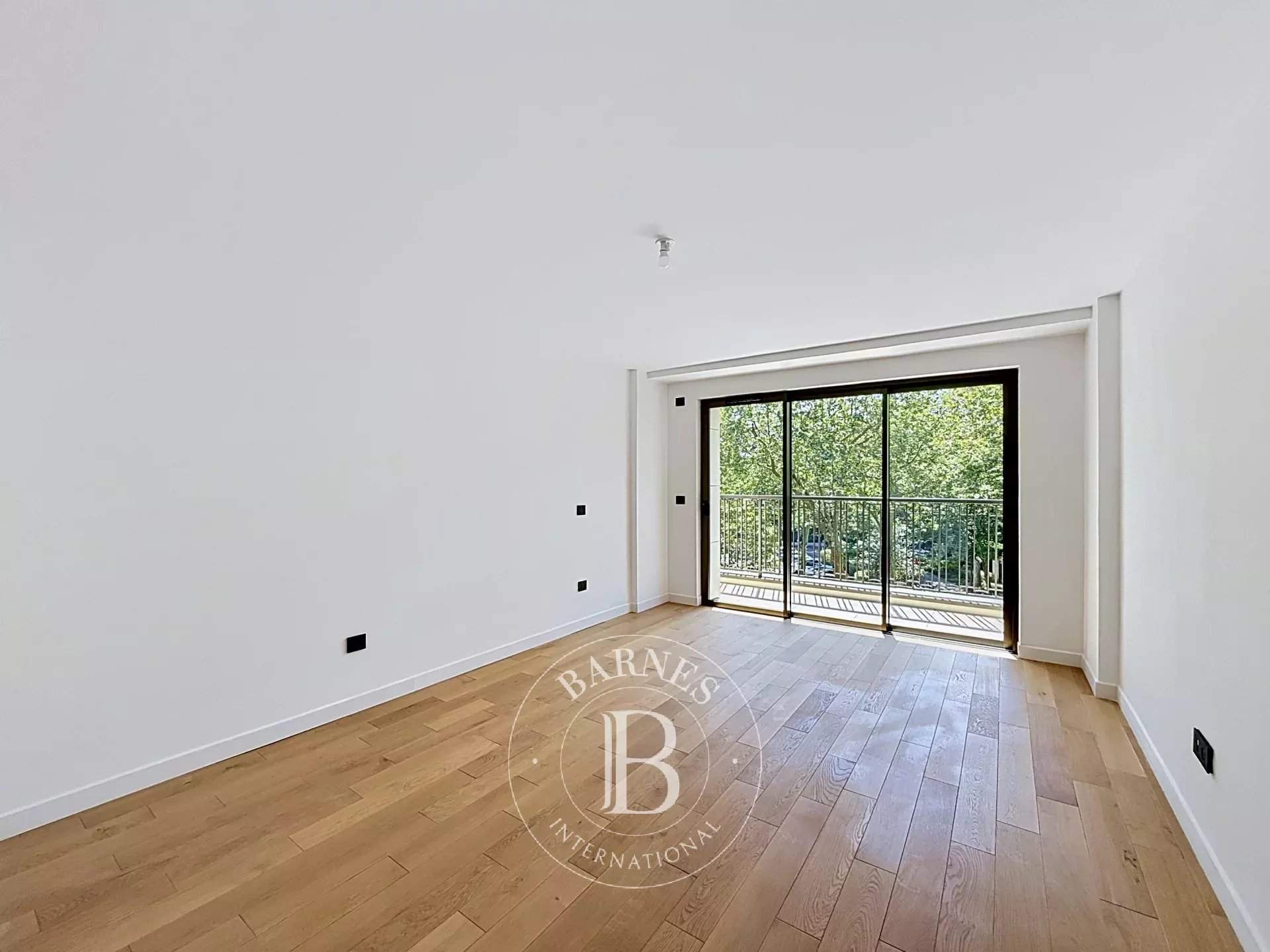 Neuilly-sur-Seine  - Appartement 5 Pi&egrave;ces 3 Chambres - picture 9