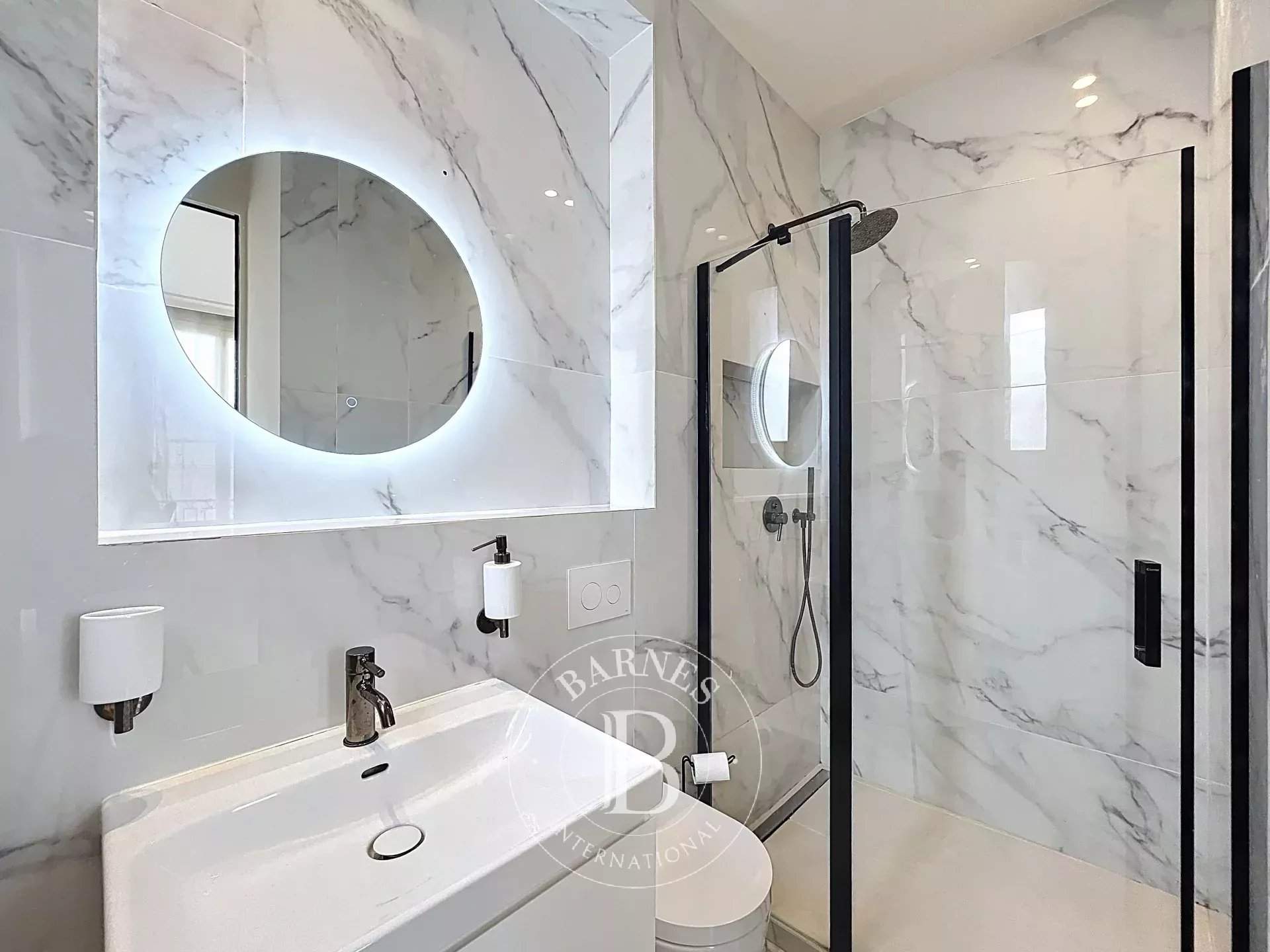Neuilly-sur-Seine  - Piso 7 Cuartos 5 Habitaciones - picture 8