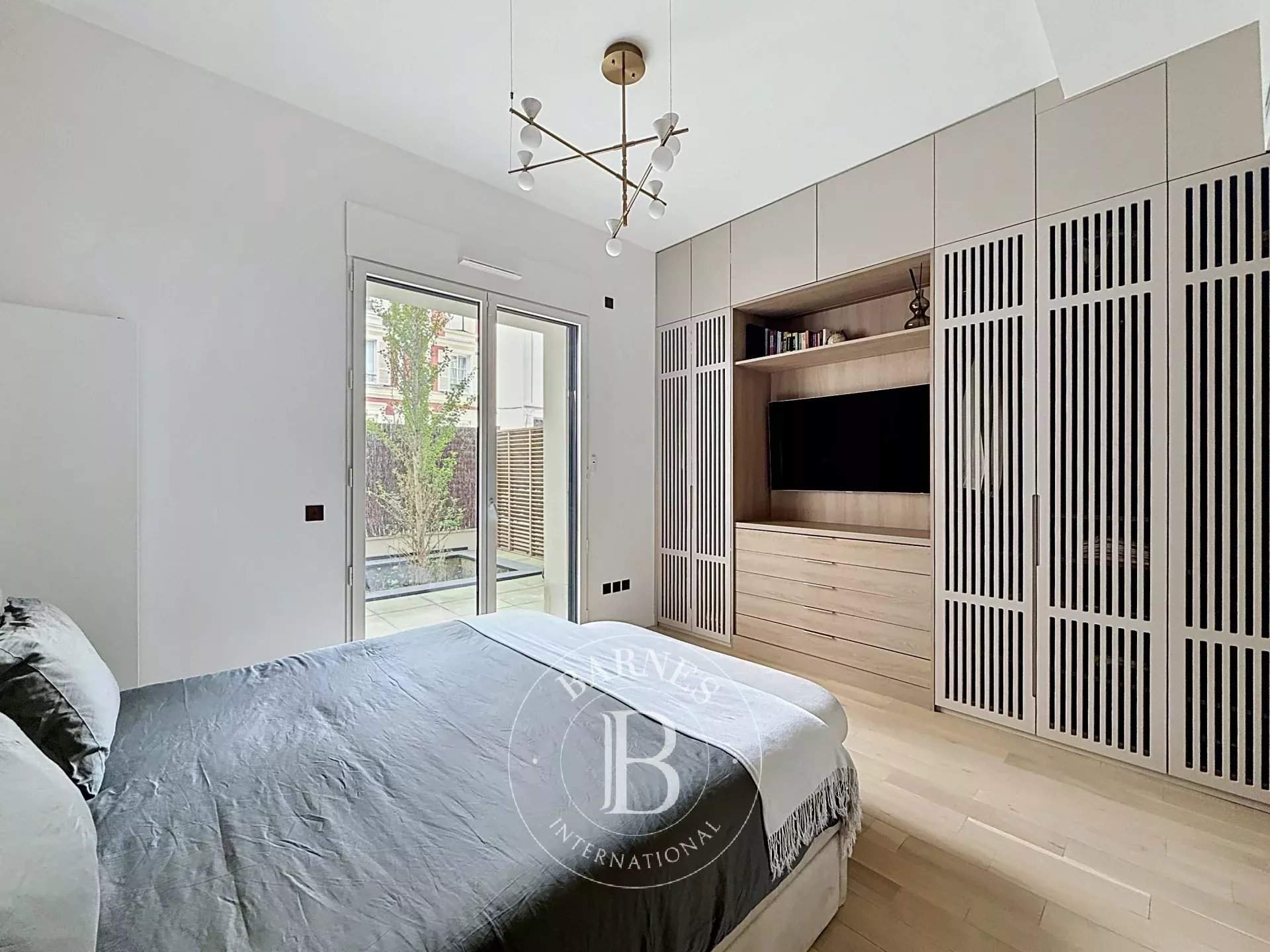 Levallois-Perret  - Appartement 4 Pi&egrave;ces 3 Chambres - picture 2