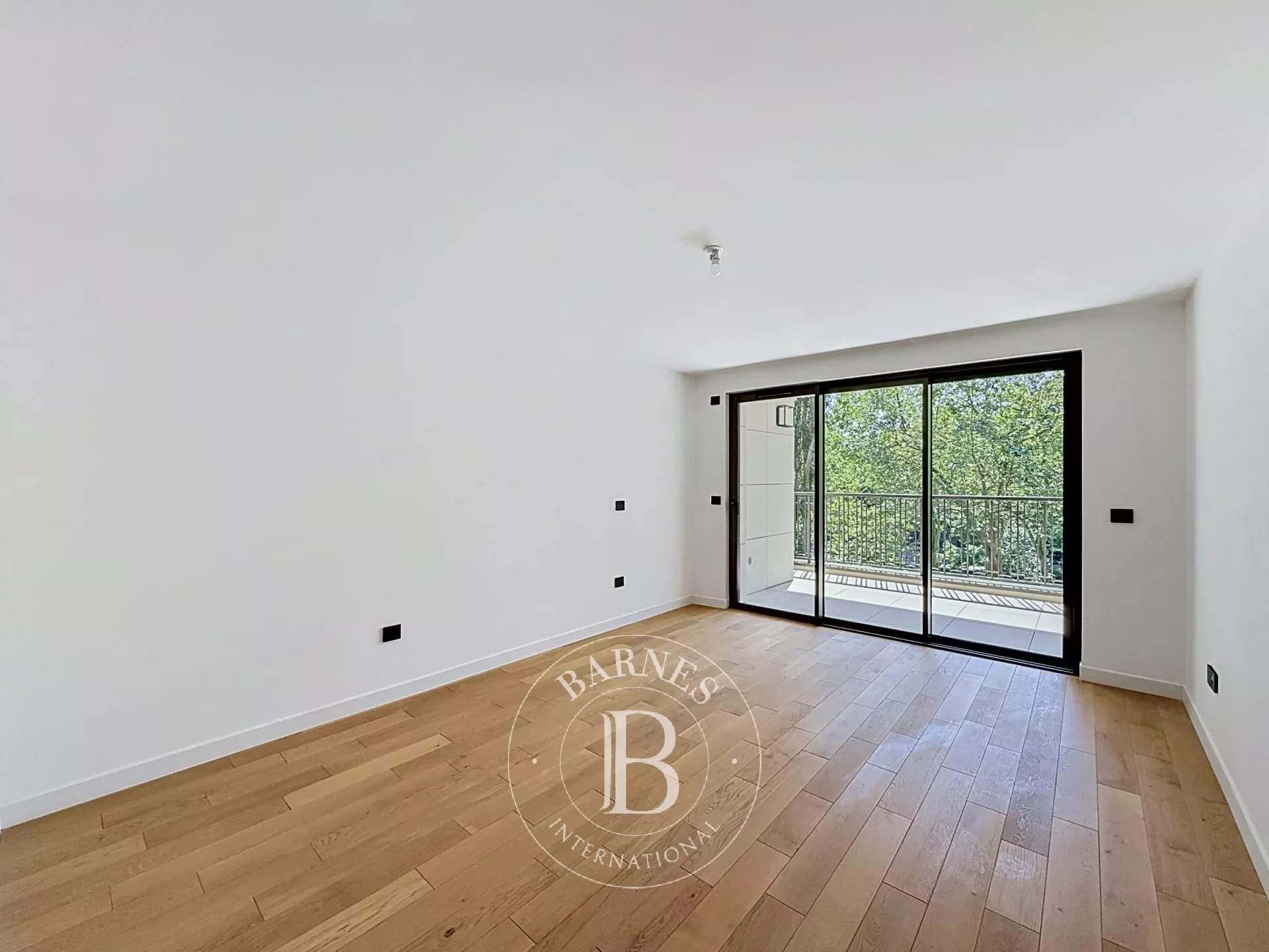 Neuilly-sur-Seine  - Appartement 5 Pi&egrave;ces 3 Chambres - picture 12