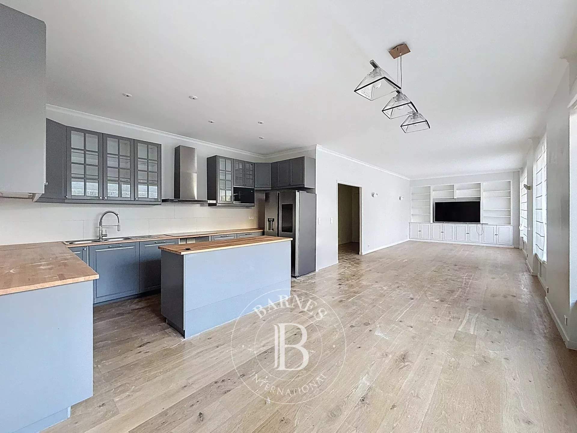 Neuilly-sur-Seine  - Appartement 6 Pi&egrave;ces 5 Chambres - picture 1