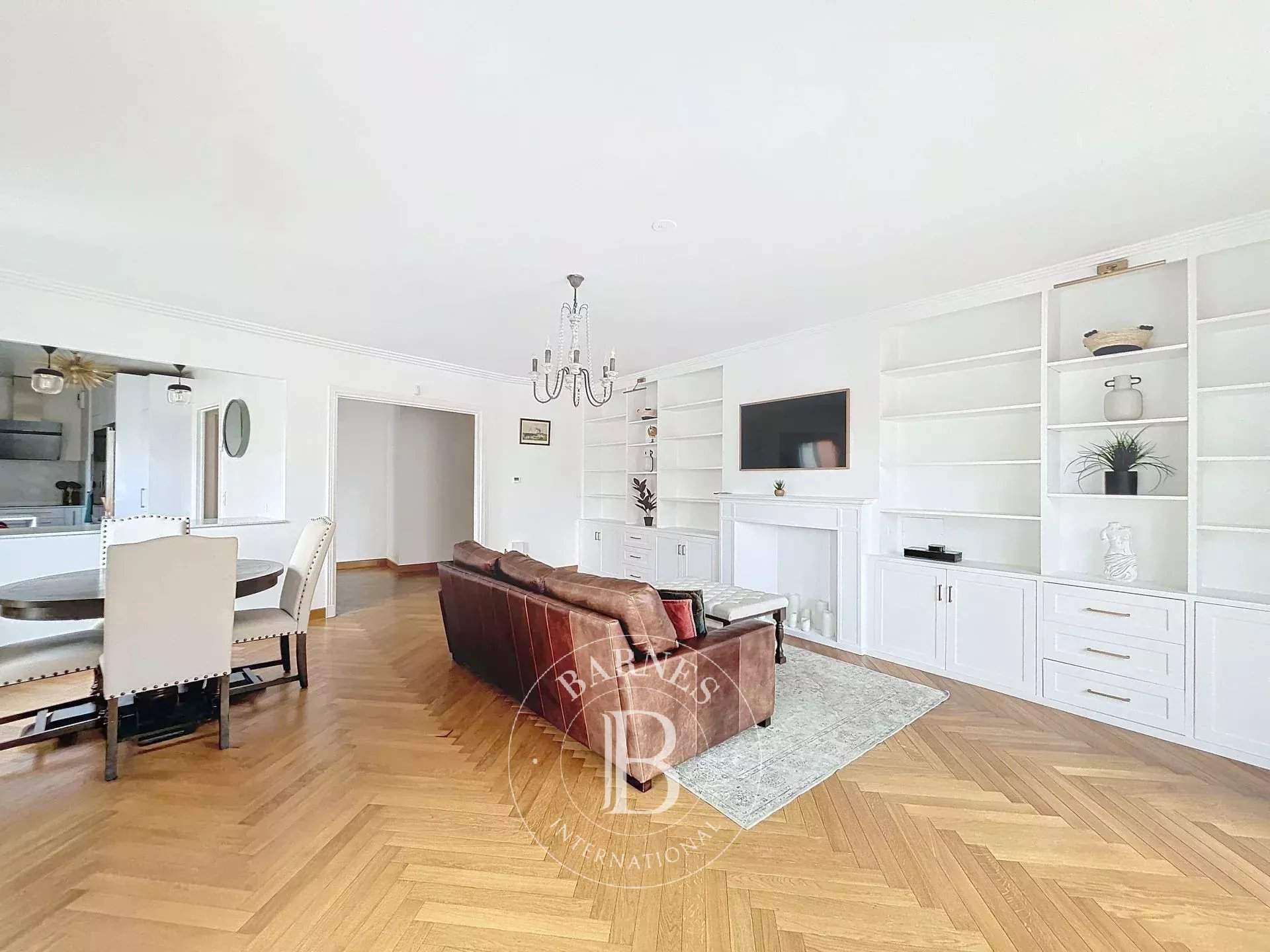 Neuilly-sur-Seine  - Apartment 3 Bedrooms - picture 4