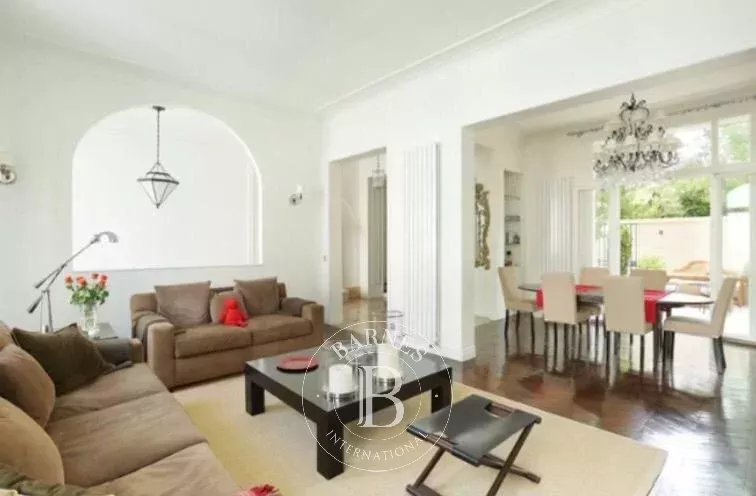 Neuilly-sur-Seine  - Maison 9 Pièces 5 Chambres - picture 13