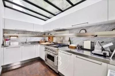 Neuilly-sur-Seine  - Maison 9 Pièces 5 Chambres - picture 9