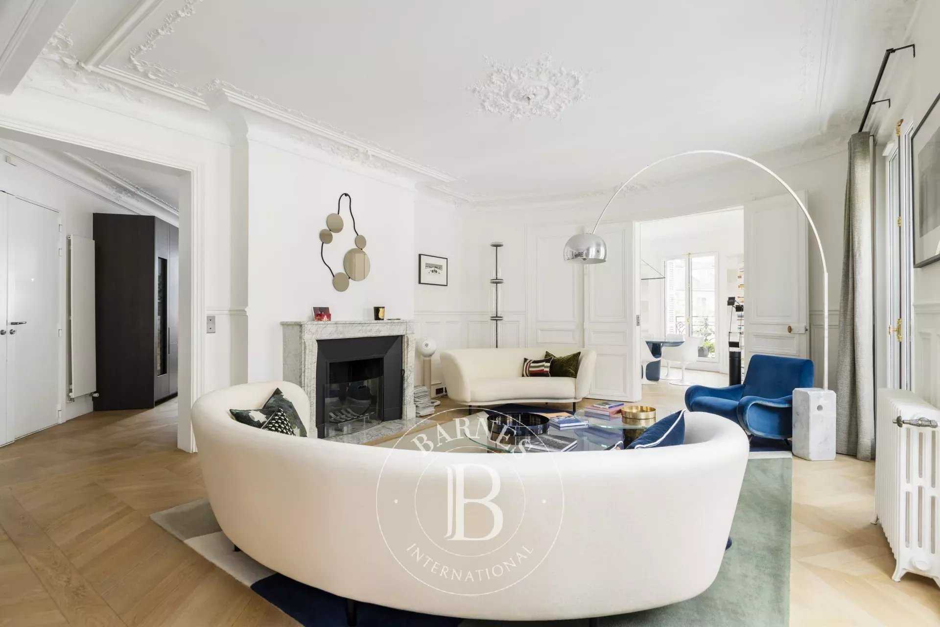 Paris  - Apartment 2 Bedrooms