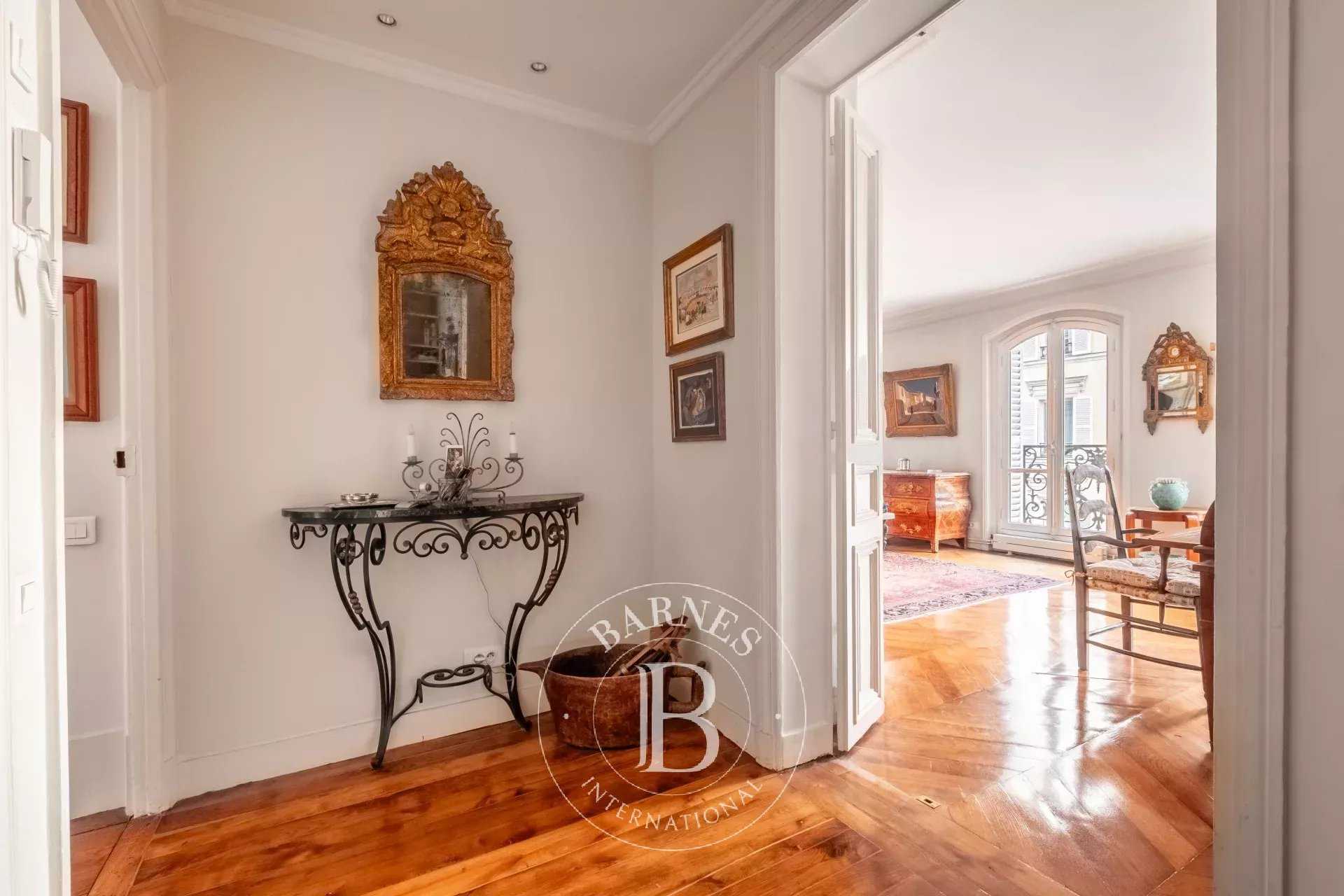 Paris  - Piso 4 Cuartos 2 Habitaciones