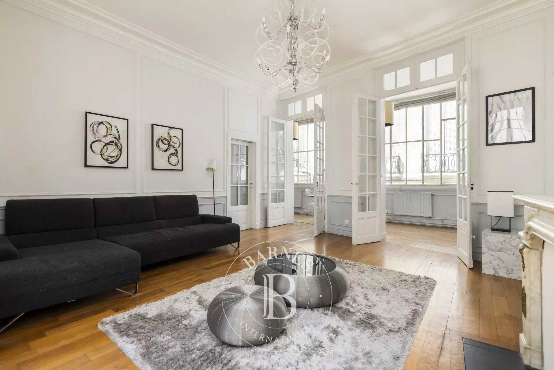 Paris  - Apartment 2 Bedrooms