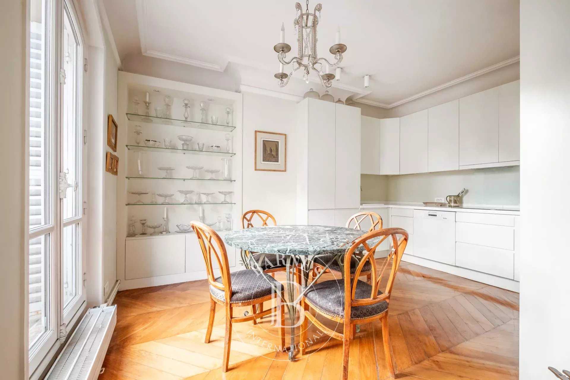 Paris  - Piso 4 Cuartos 2 Habitaciones