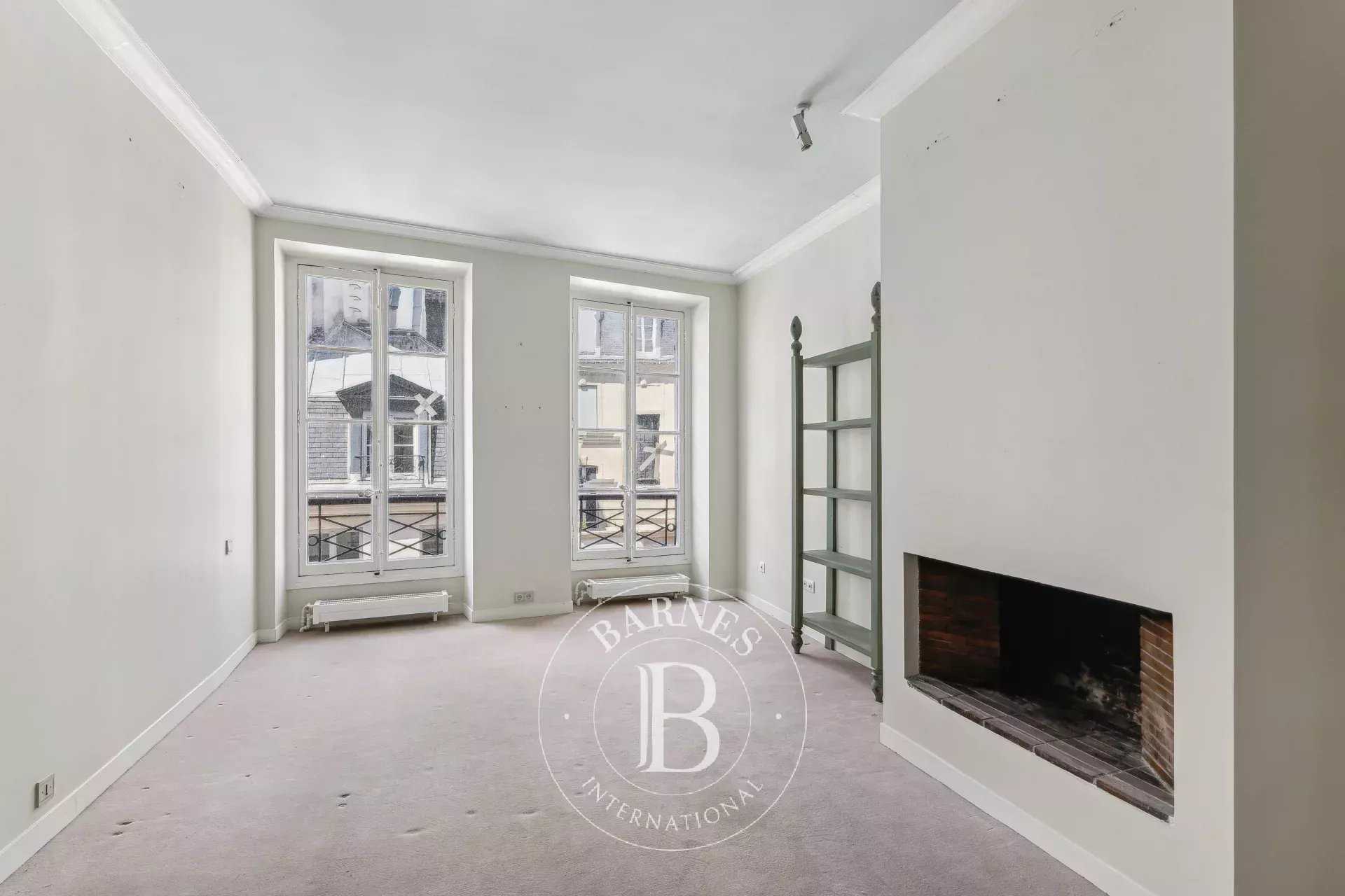 Paris  - Apartment 2 Bedrooms