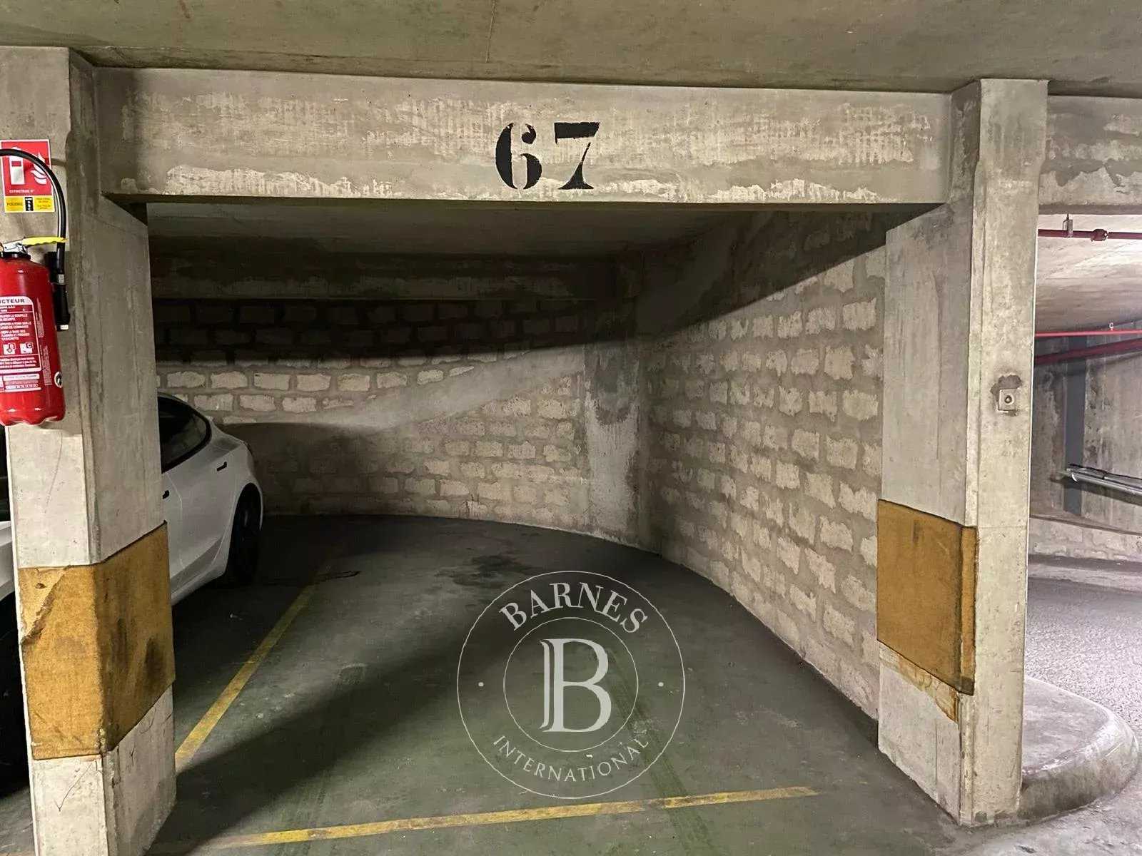 Paris  - Apartment 
