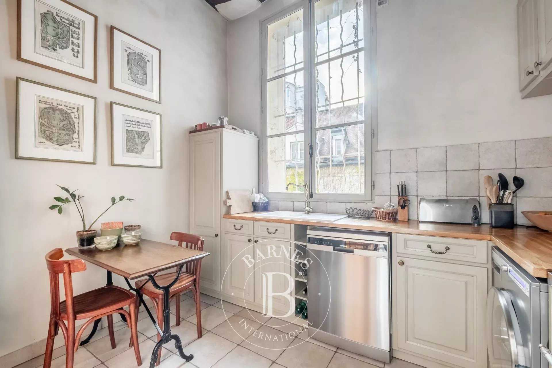 Paris  - Piso 5 Cuartos 3 Habitaciones